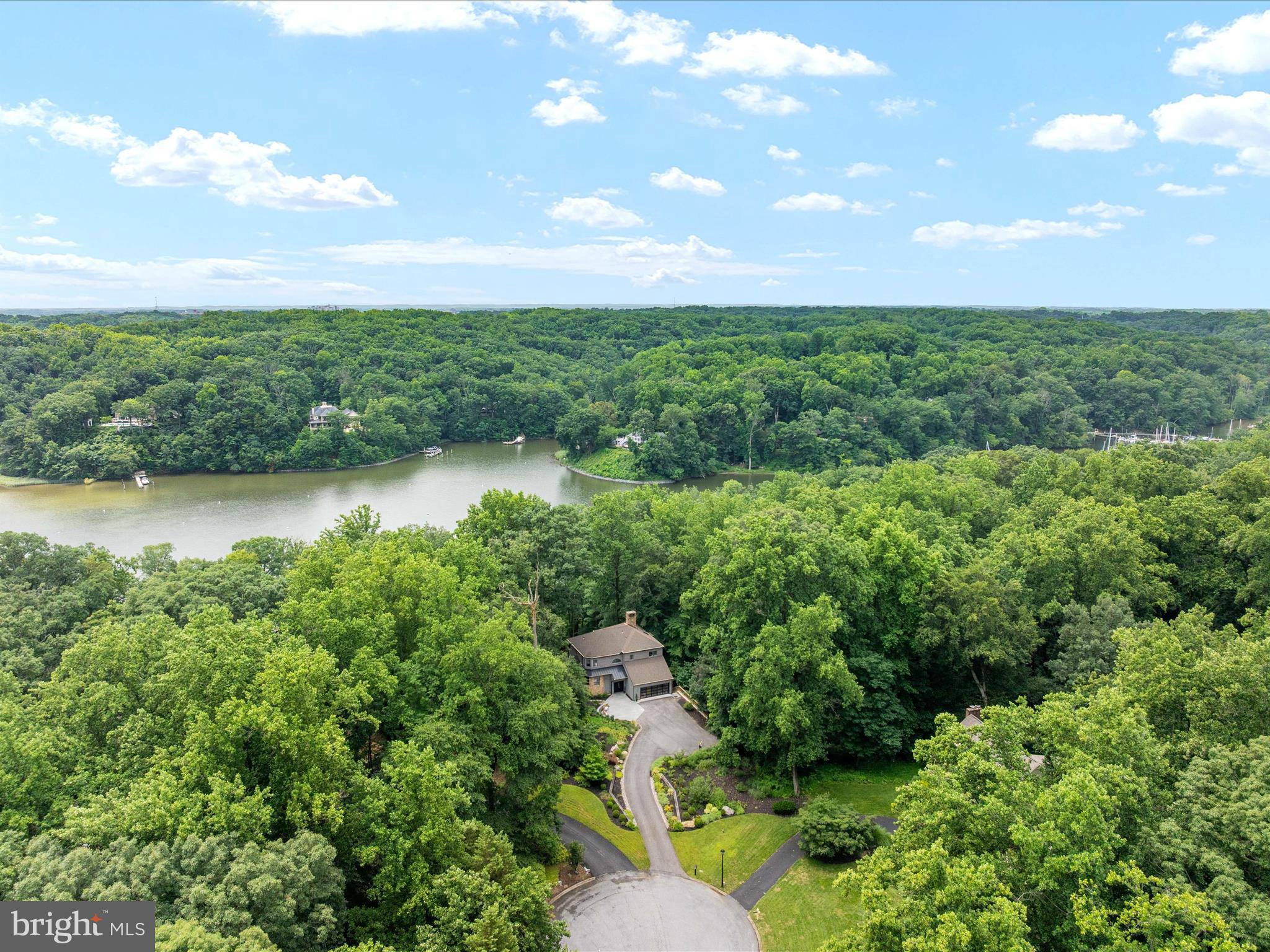 THE DOWNS - Residential