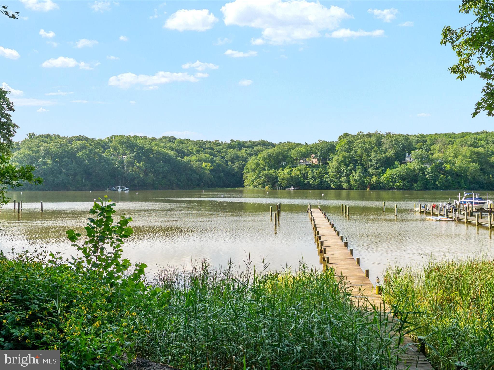 THE DOWNS - Residential