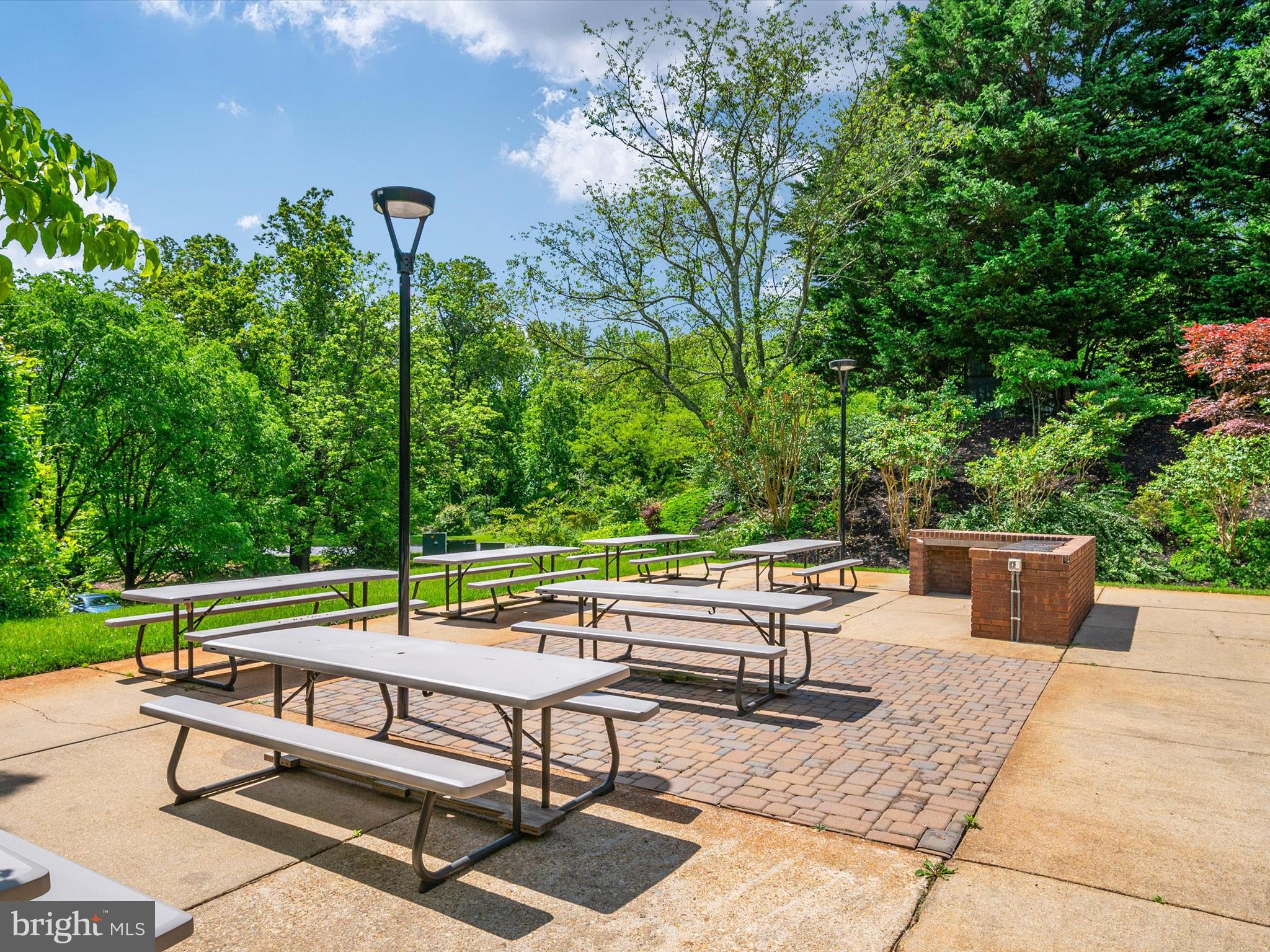 THE DOWNS - Residential