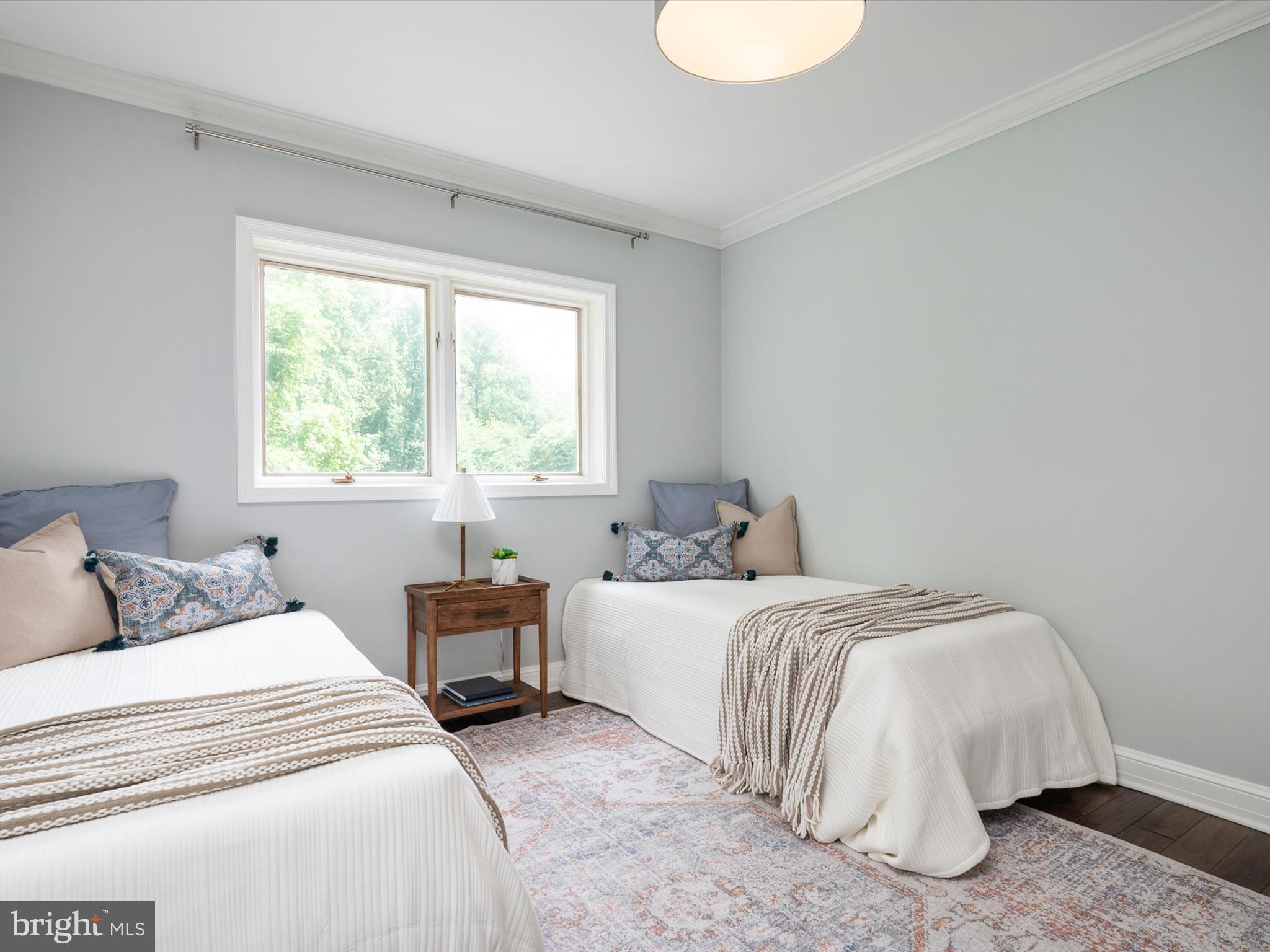 THE DOWNS - Residential