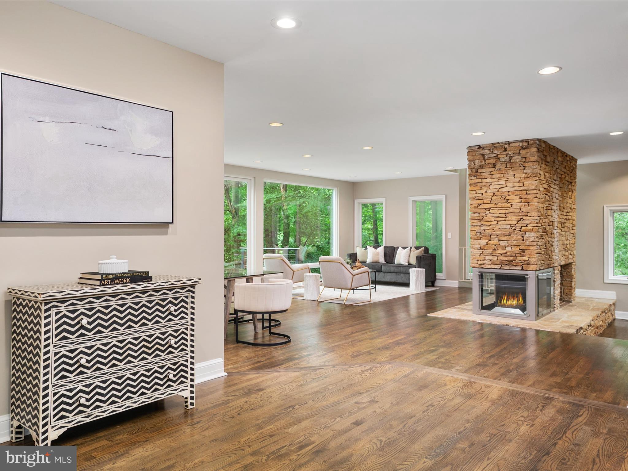 THE DOWNS - Residential