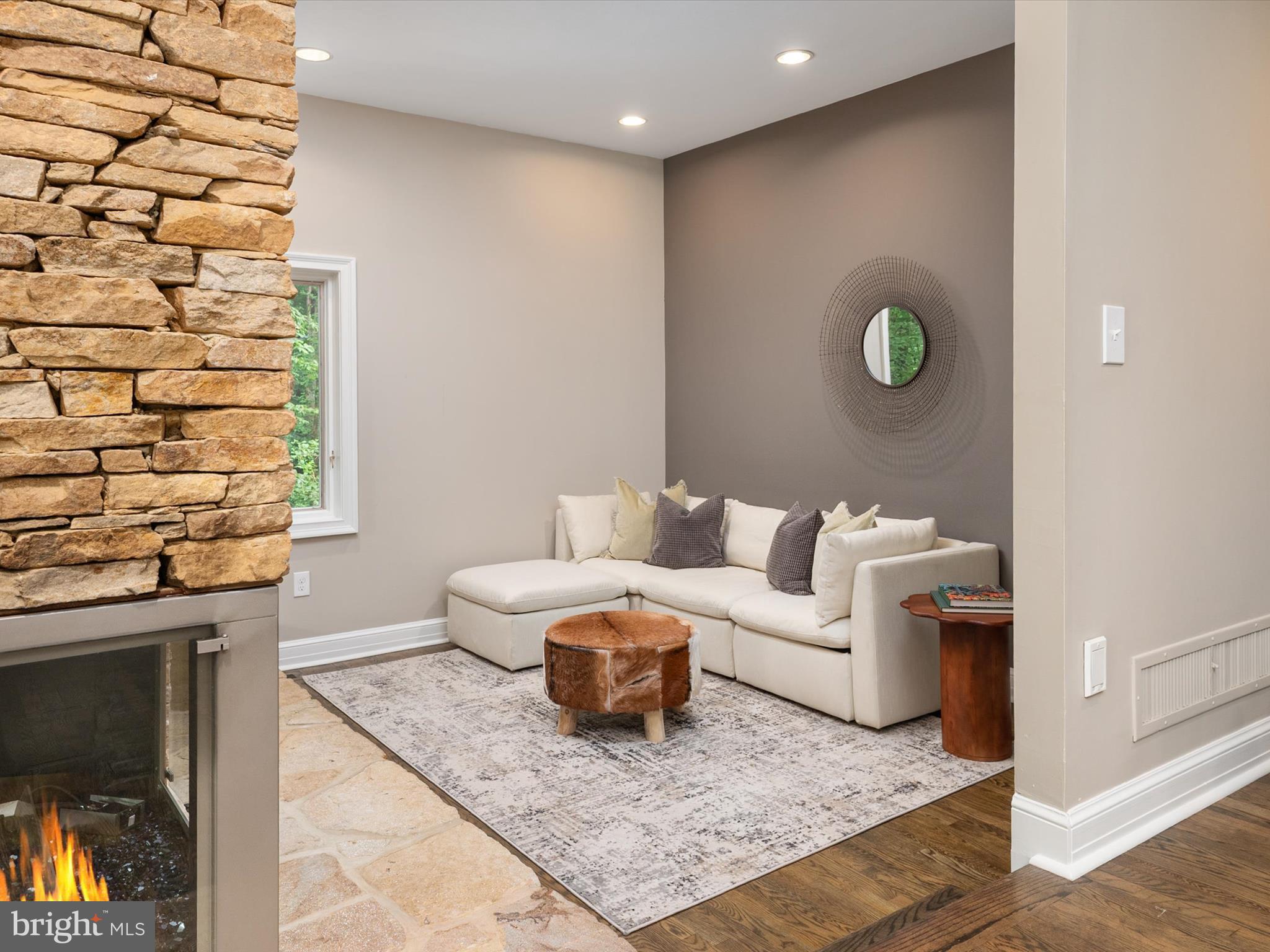 THE DOWNS - Residential