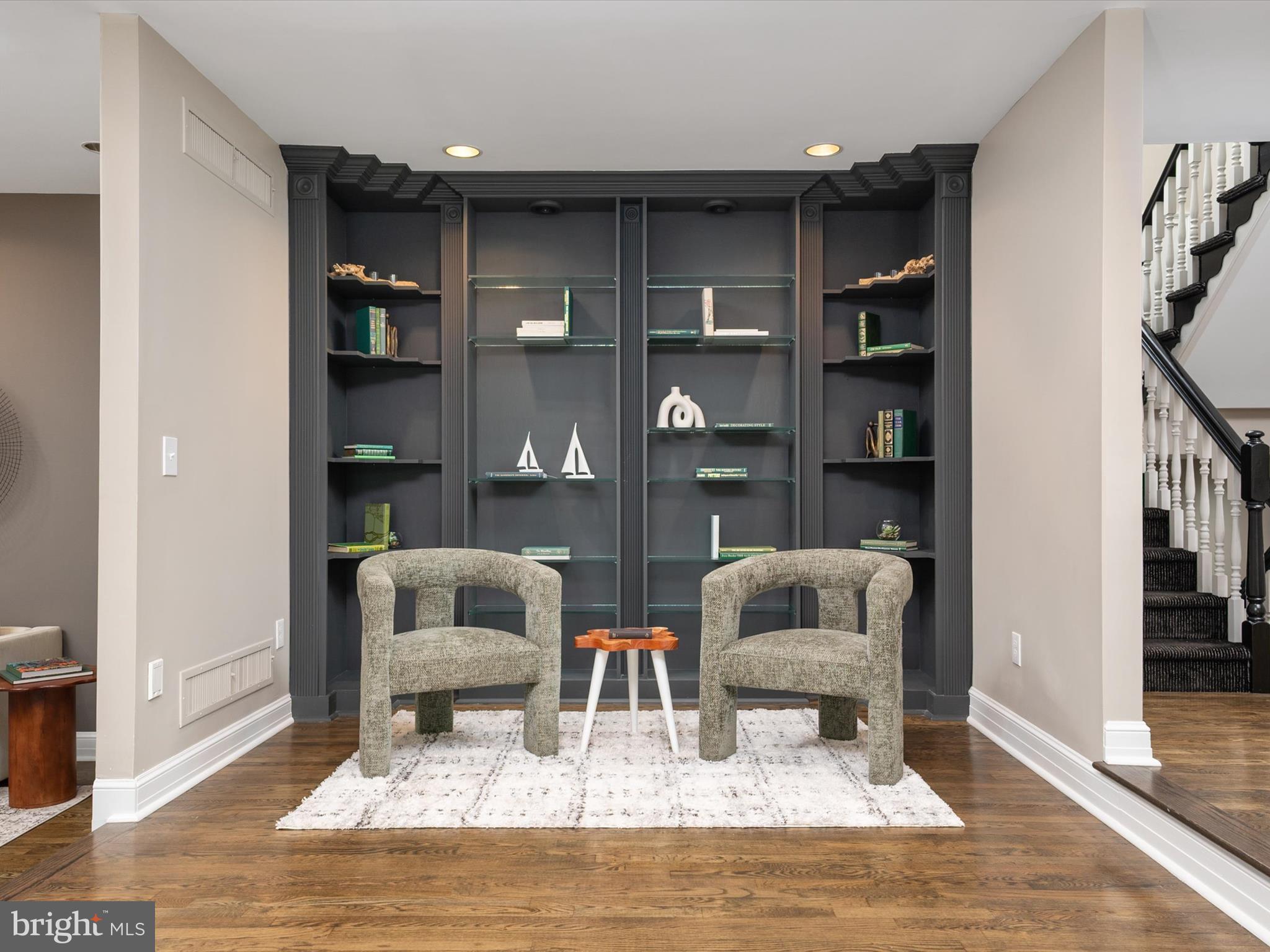 THE DOWNS - Residential