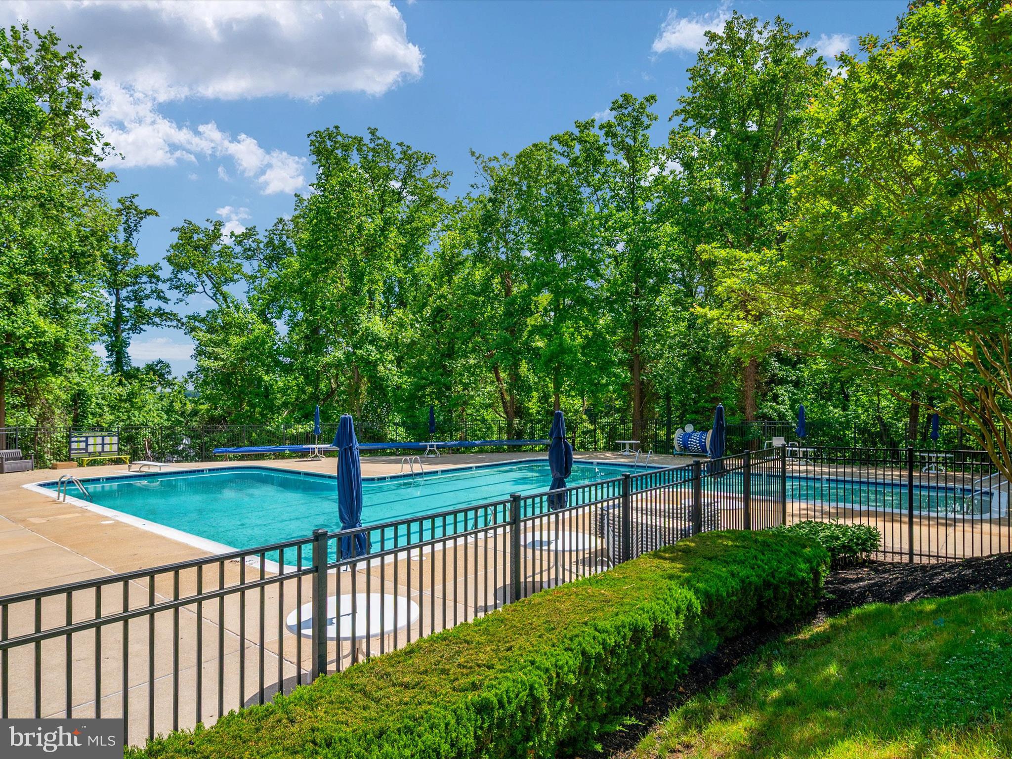 THE DOWNS - Residential