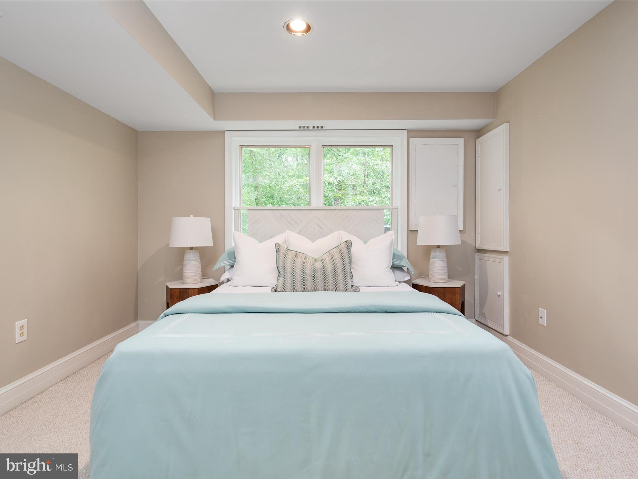 THE DOWNS - Residential