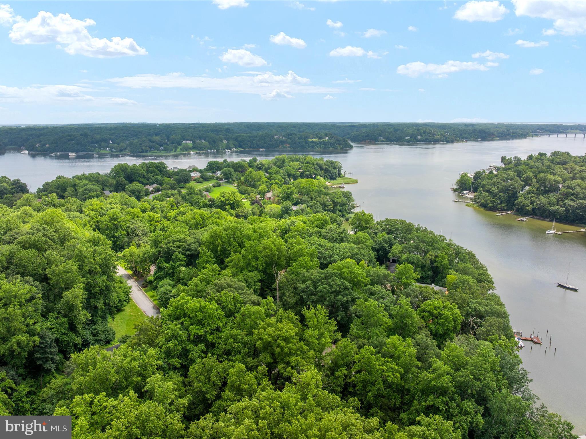 THE DOWNS - Residential