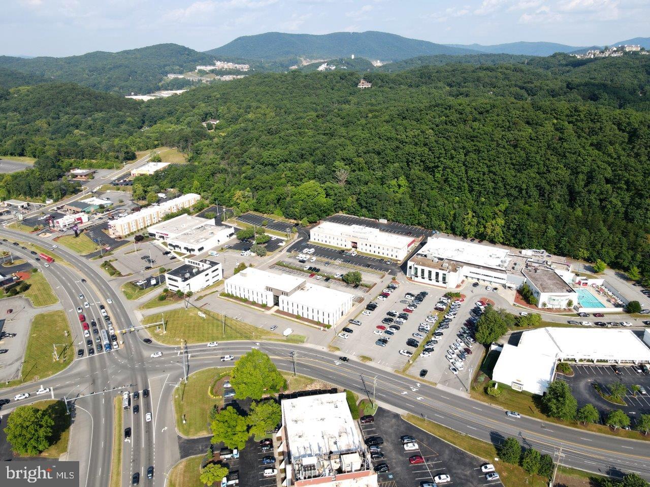 SOUTH ROANOKE - Commercial Sale