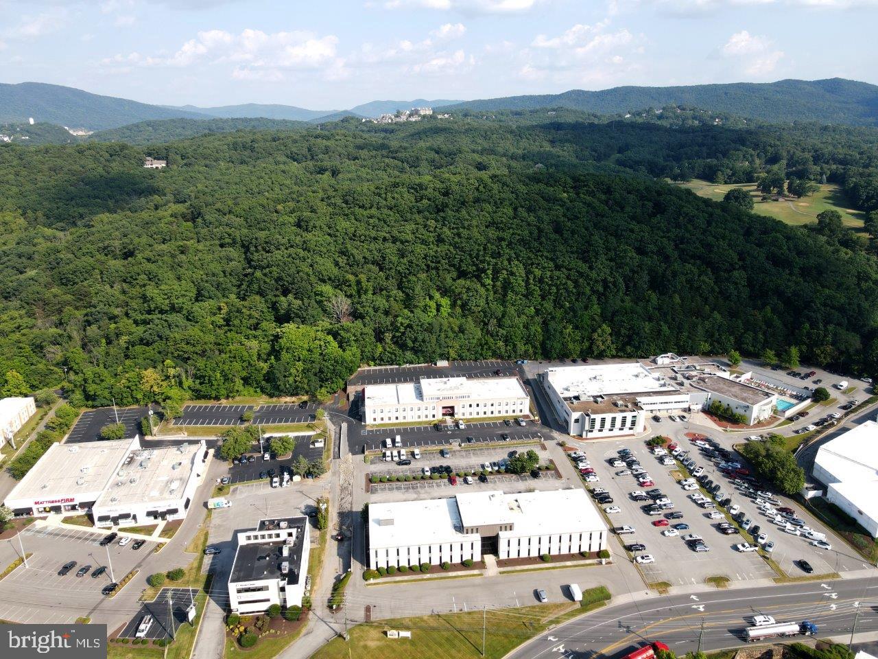 SOUTH ROANOKE - Commercial Sale