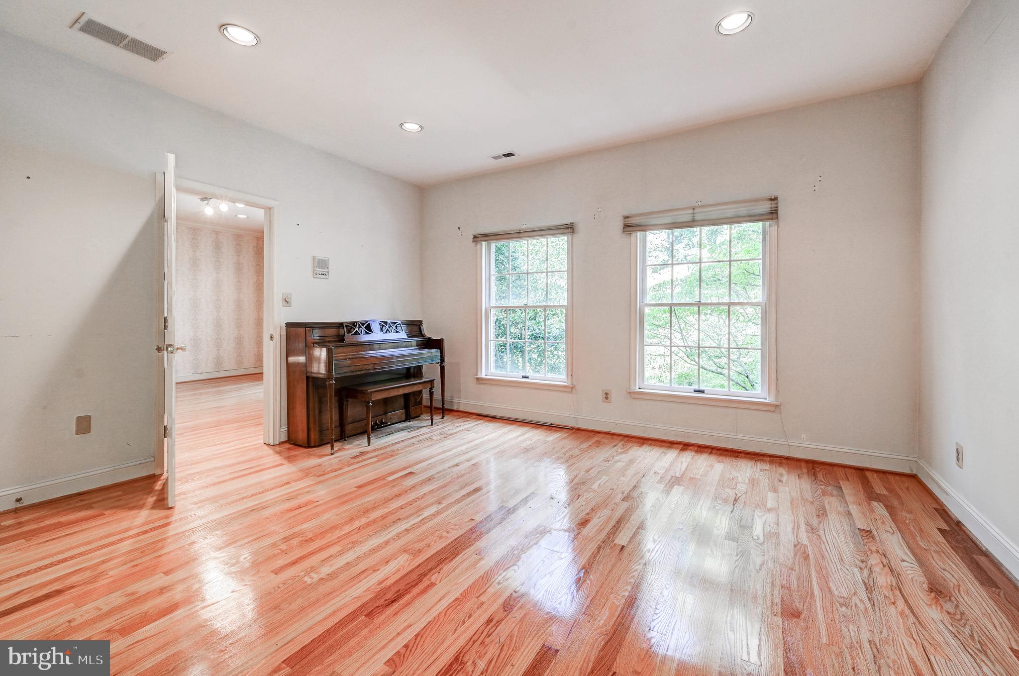 HILLSTEAD - Residential