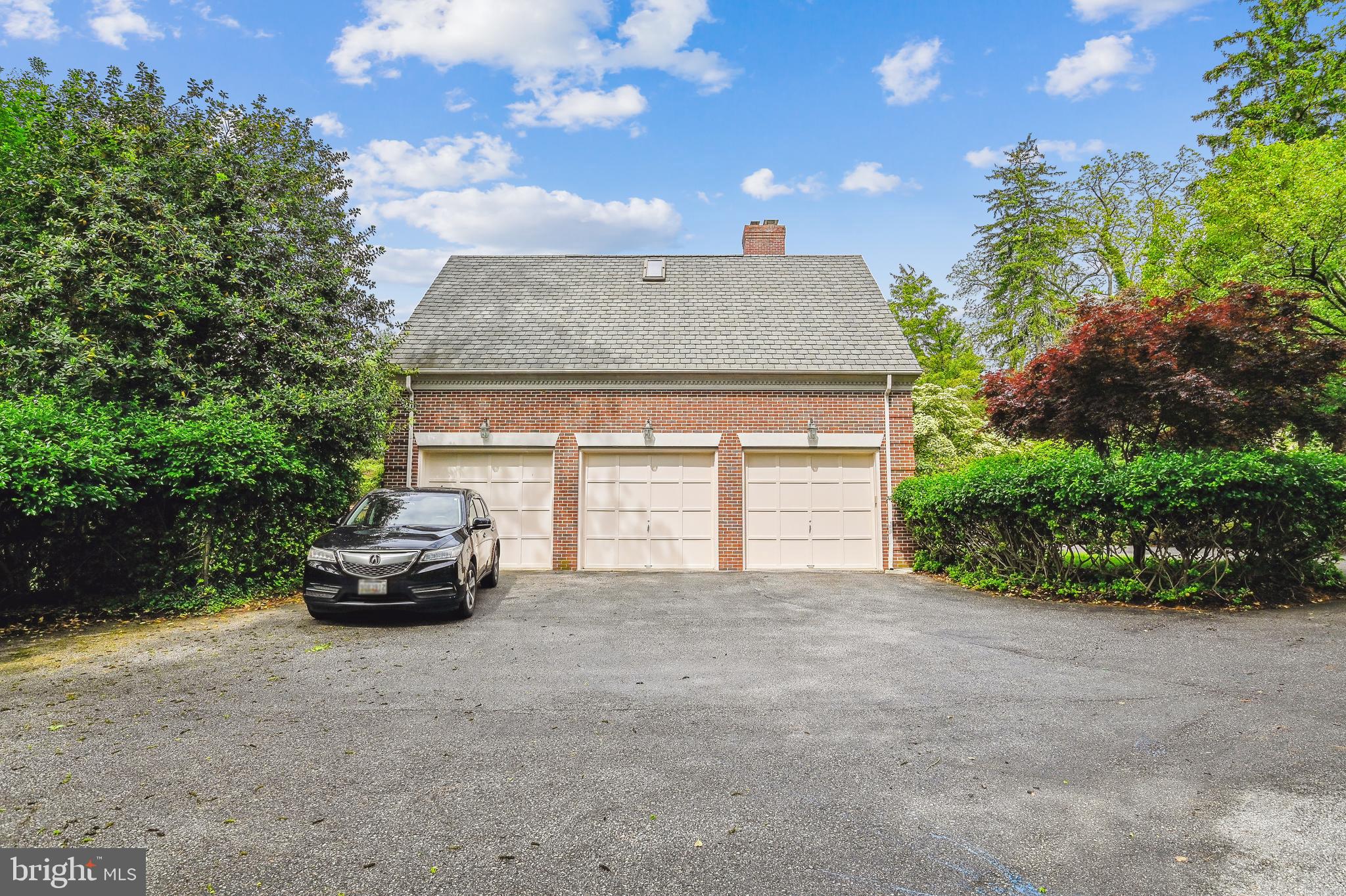 HILLSTEAD - Residential