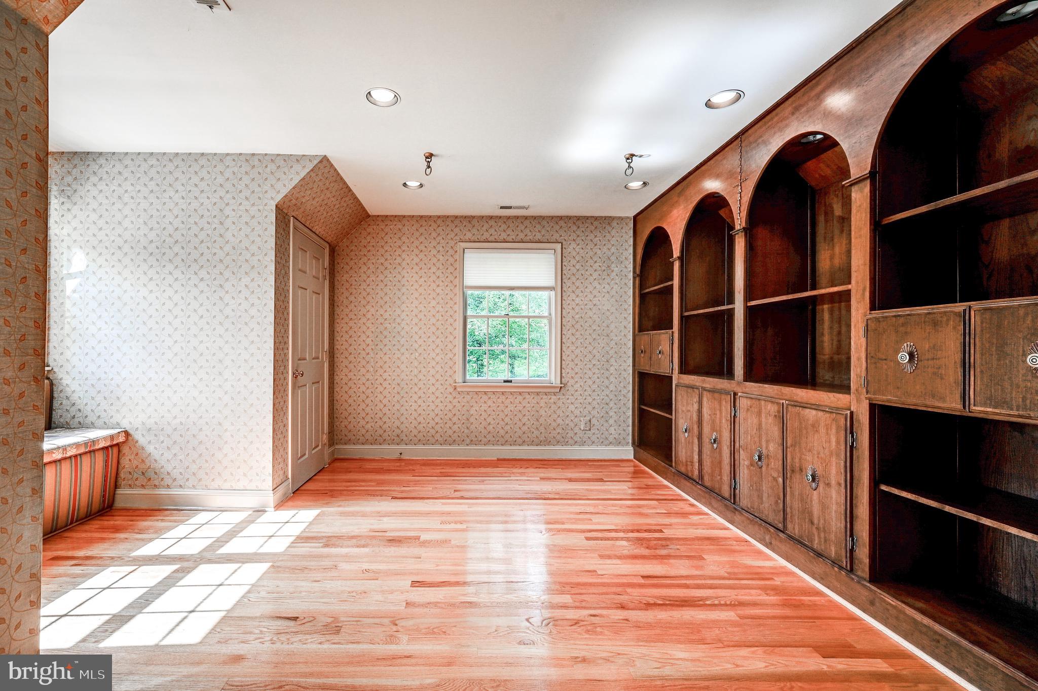 HILLSTEAD - Residential