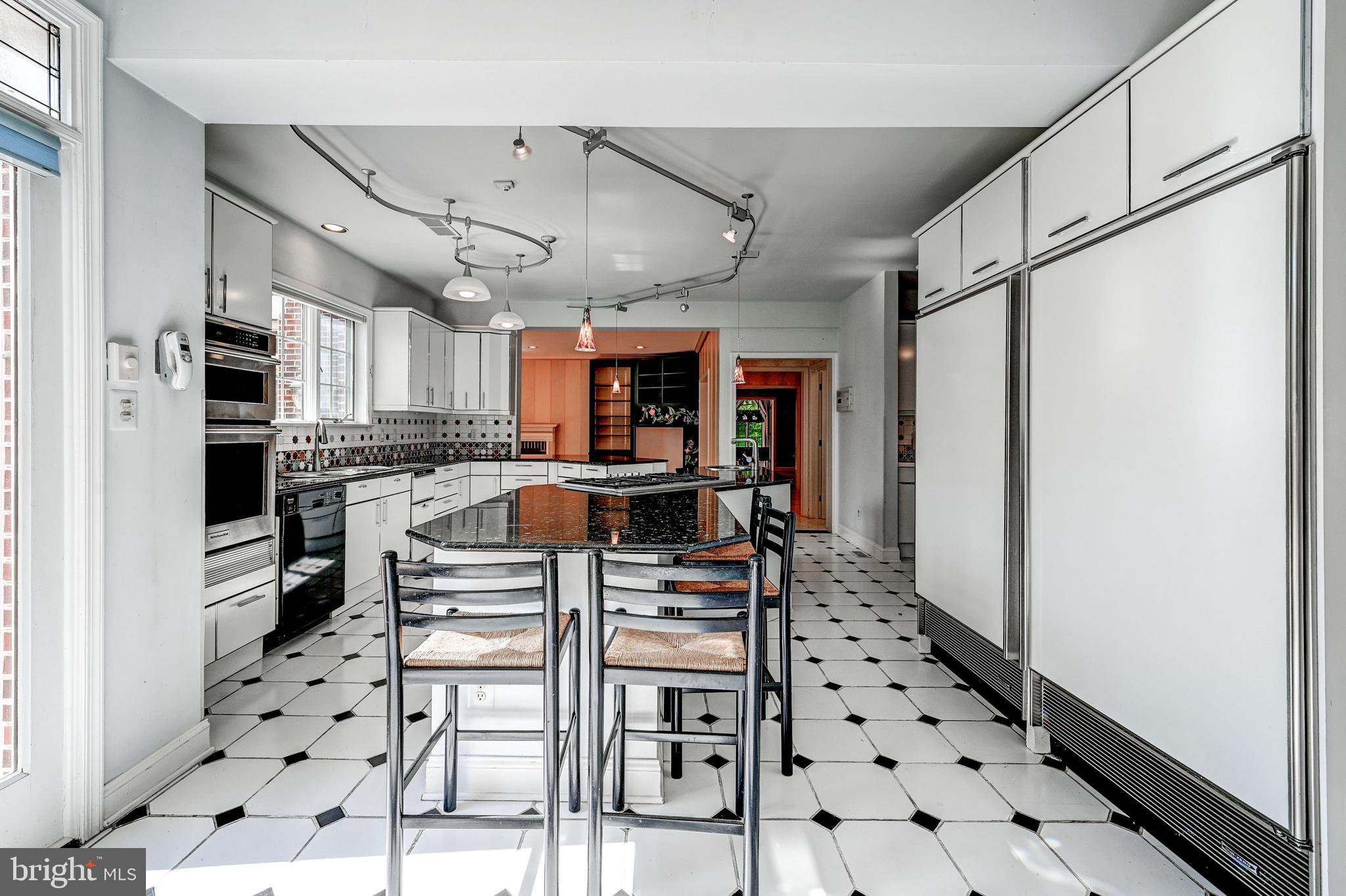 HILLSTEAD - Residential