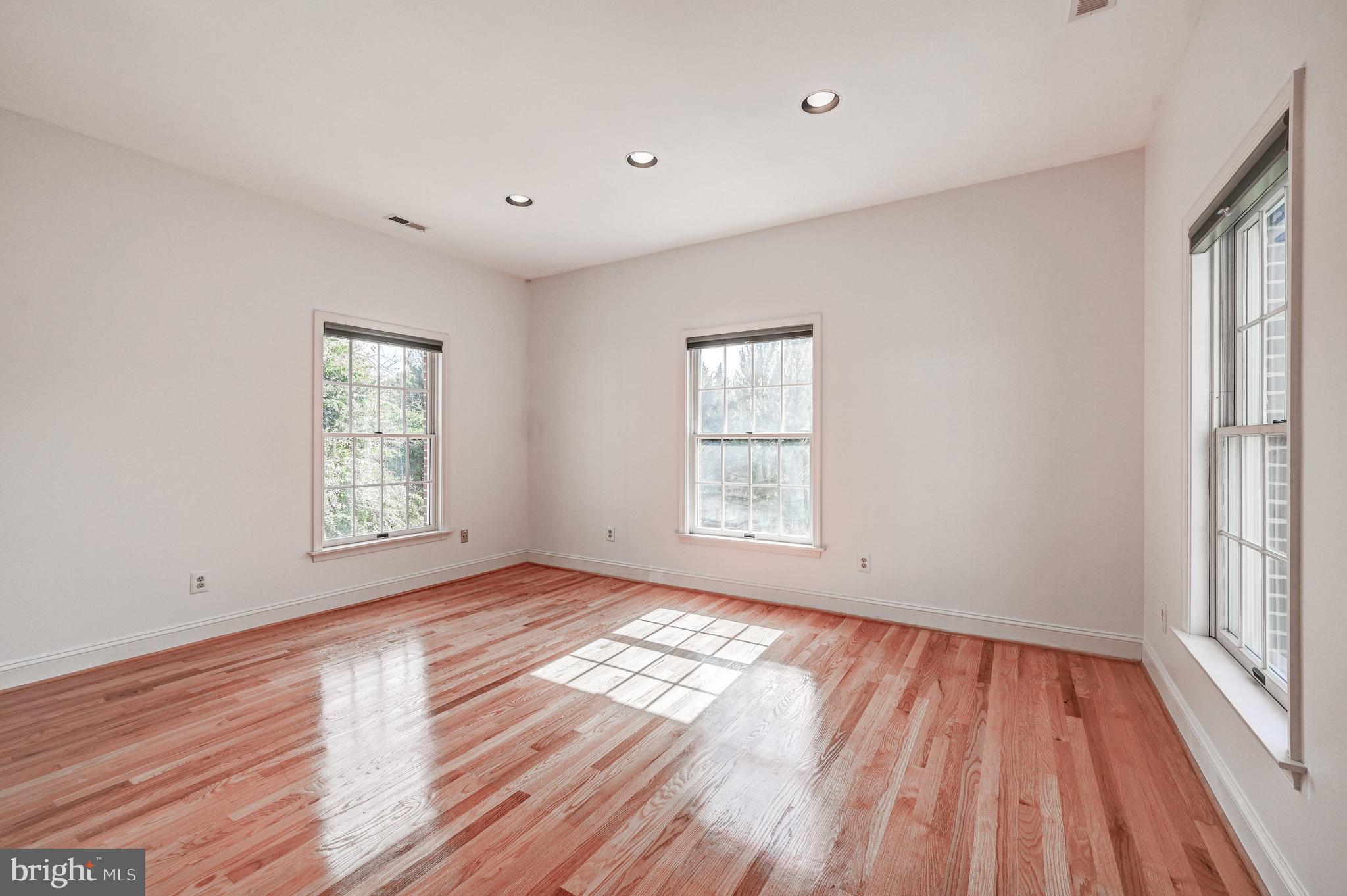 HILLSTEAD - Residential