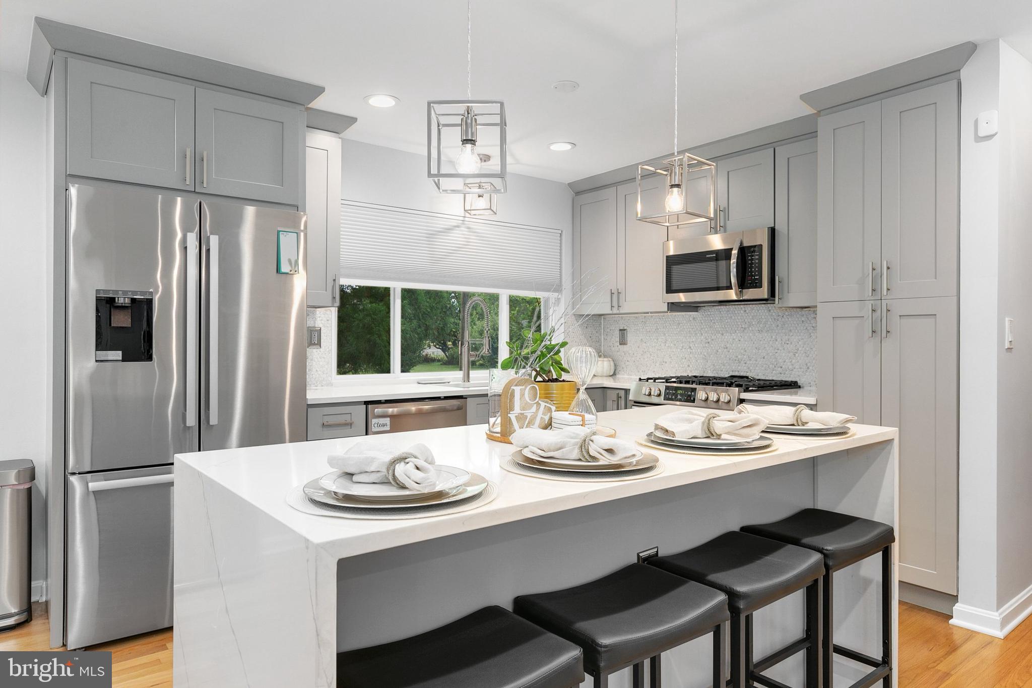 COLESVILLE OUTSIDE - Residential