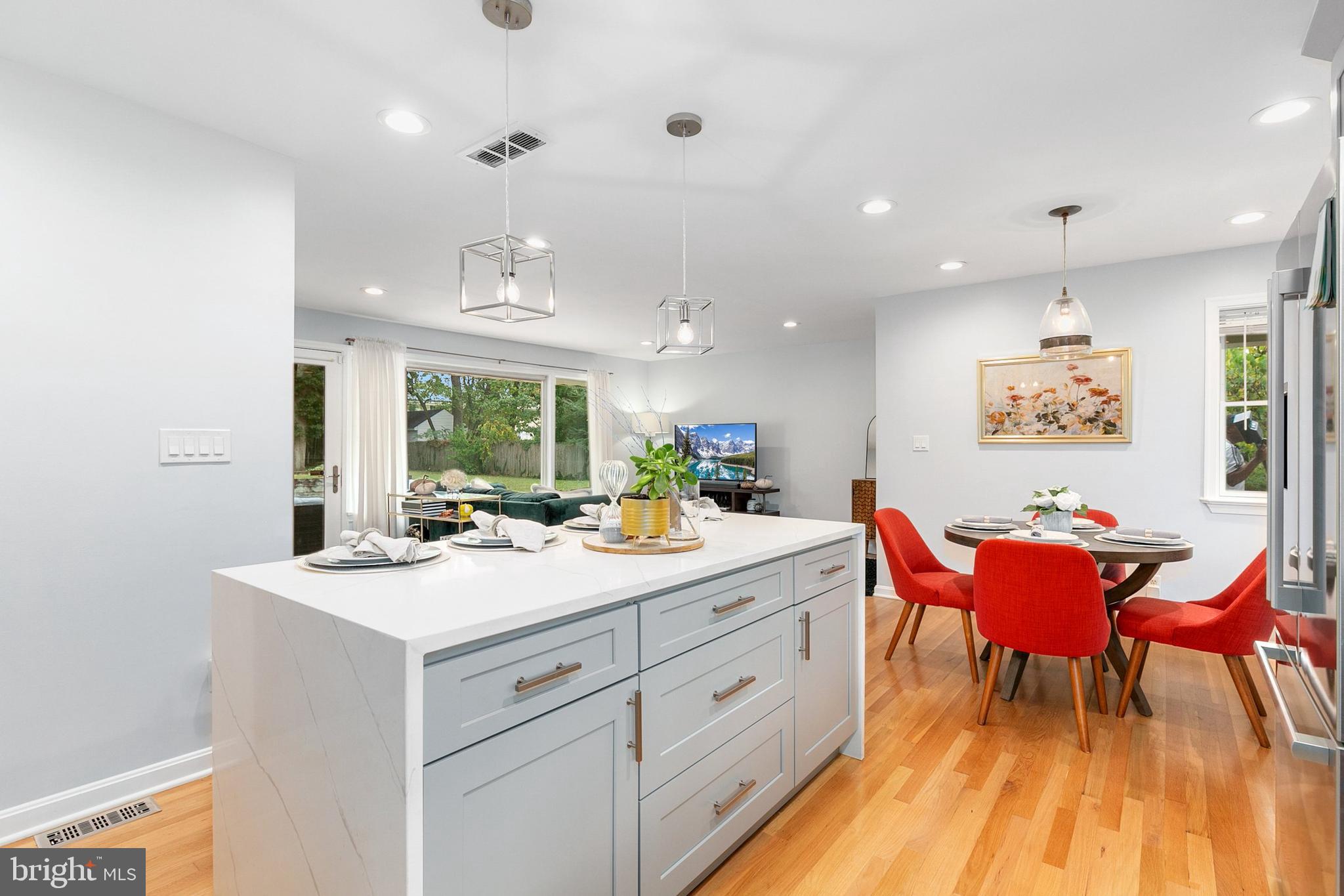 COLESVILLE OUTSIDE - Residential