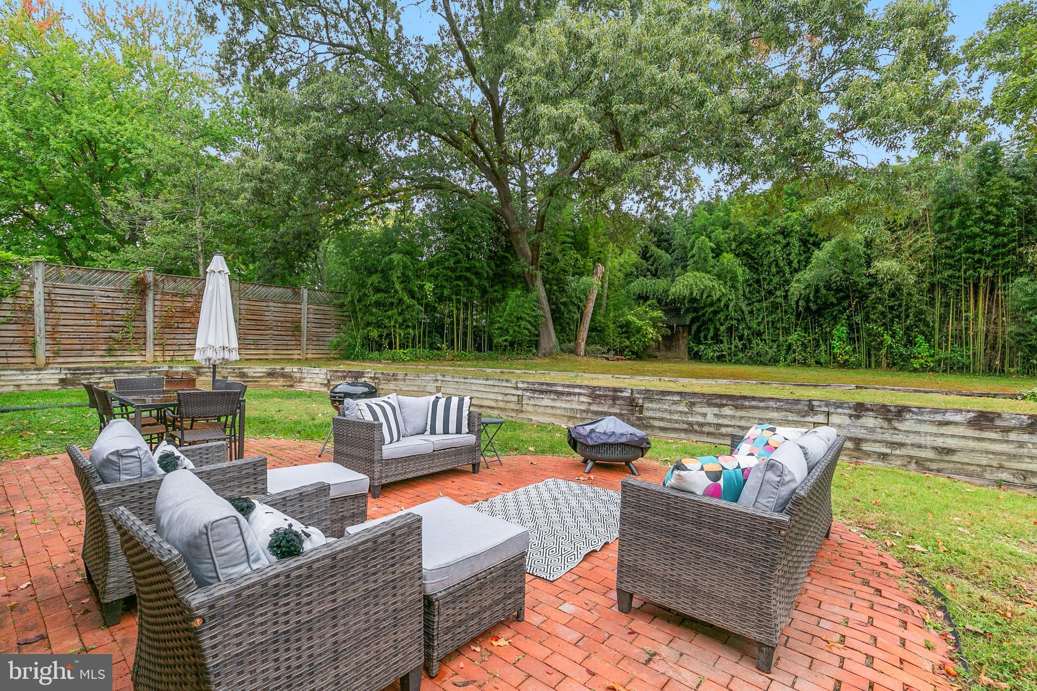 COLESVILLE OUTSIDE - Residential