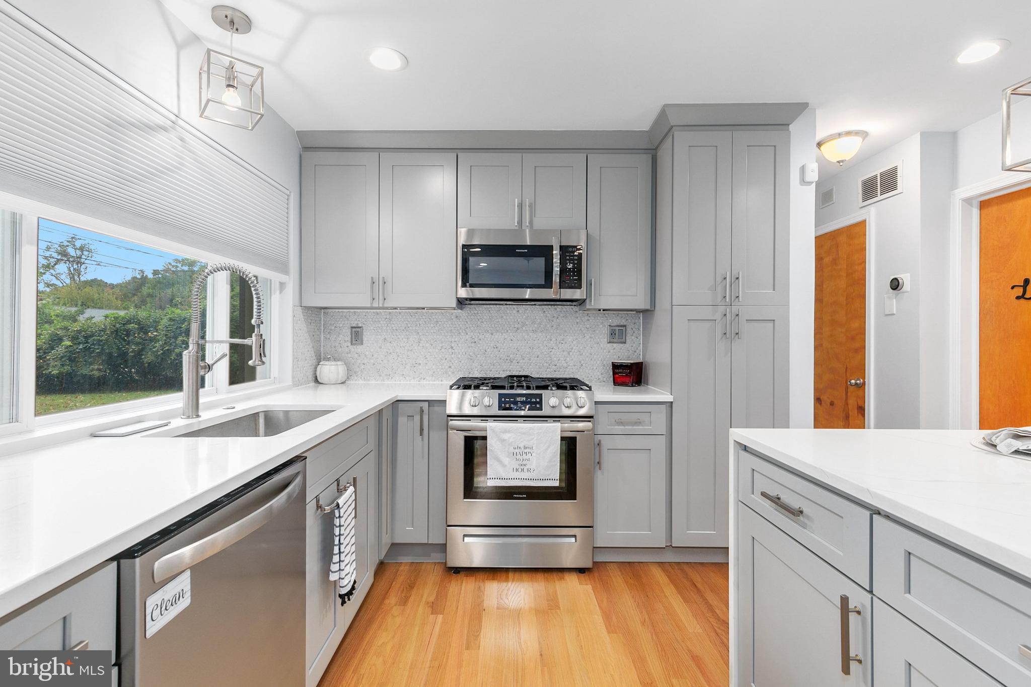 COLESVILLE OUTSIDE - Residential