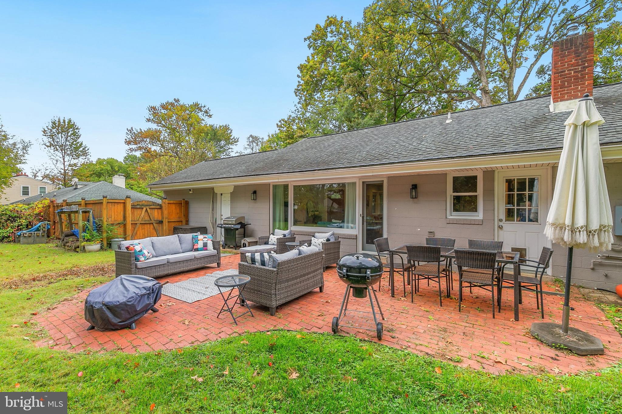 COLESVILLE OUTSIDE - Residential