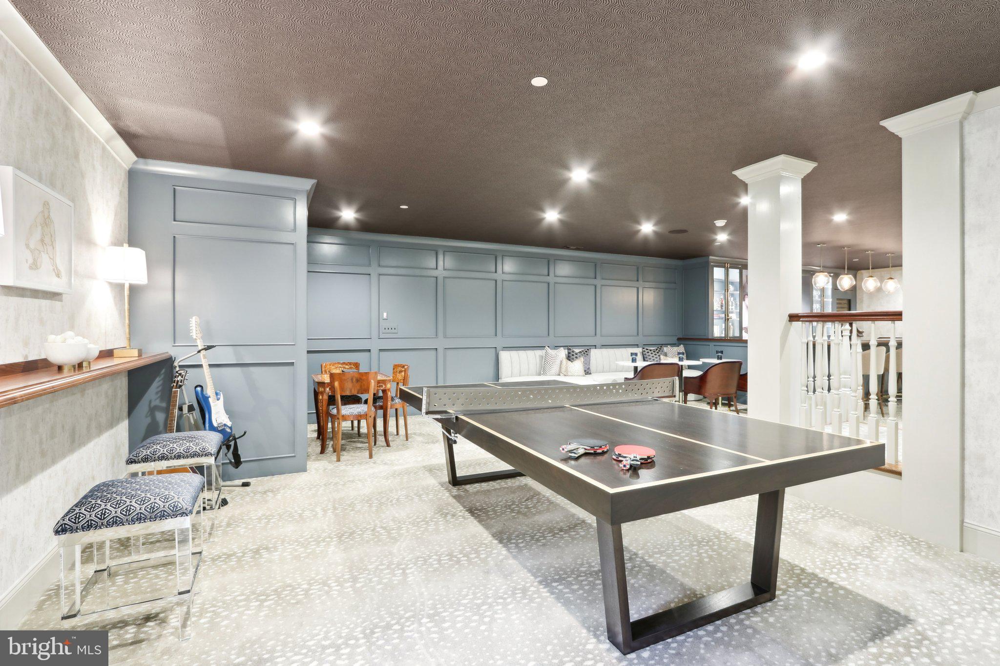 WHITE HORSE - Residential