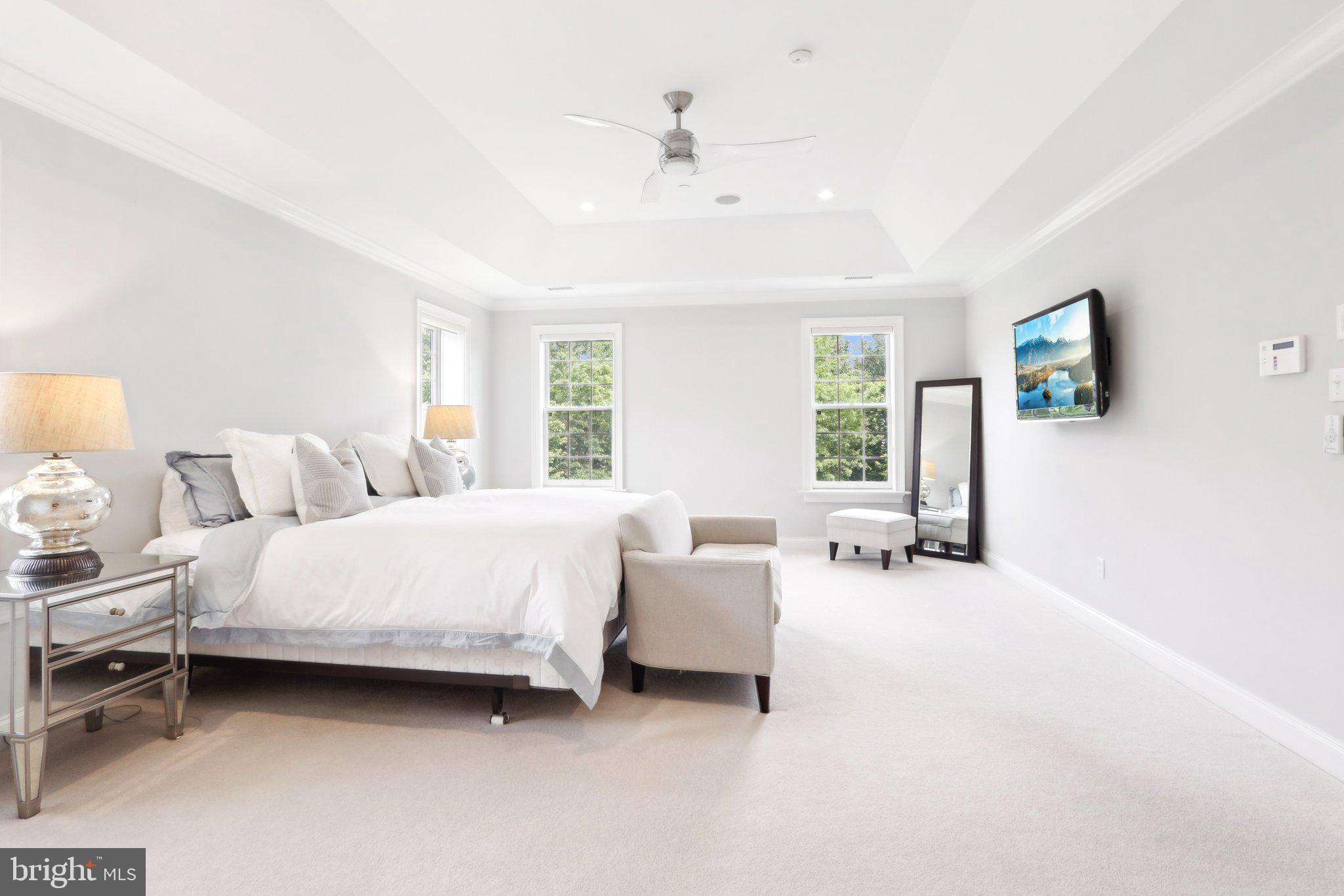 WHITE HORSE - Residential