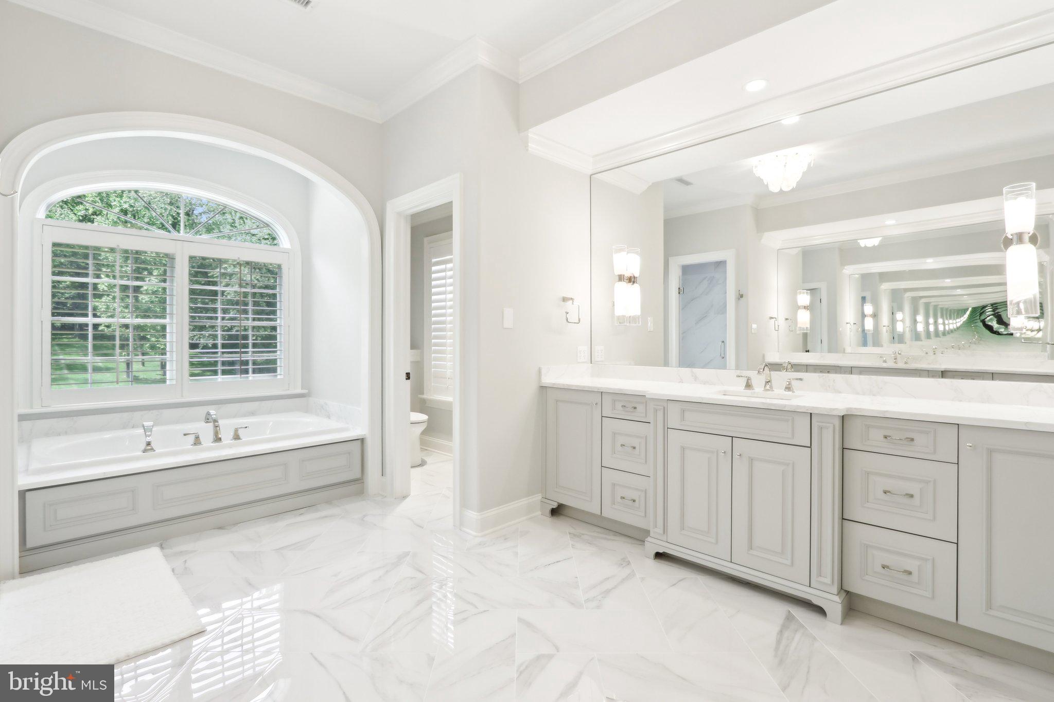 WHITE HORSE - Residential