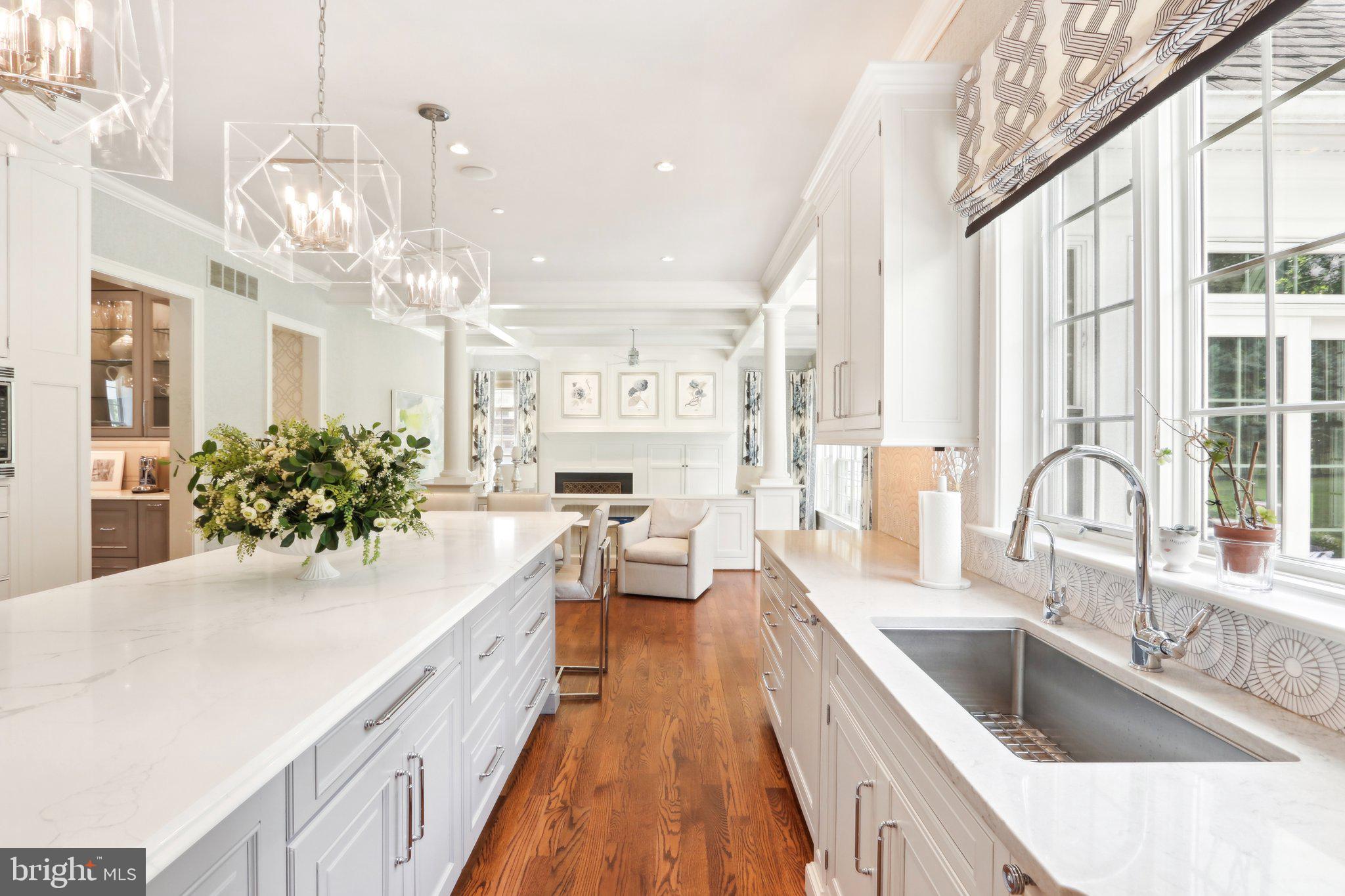 WHITE HORSE - Residential