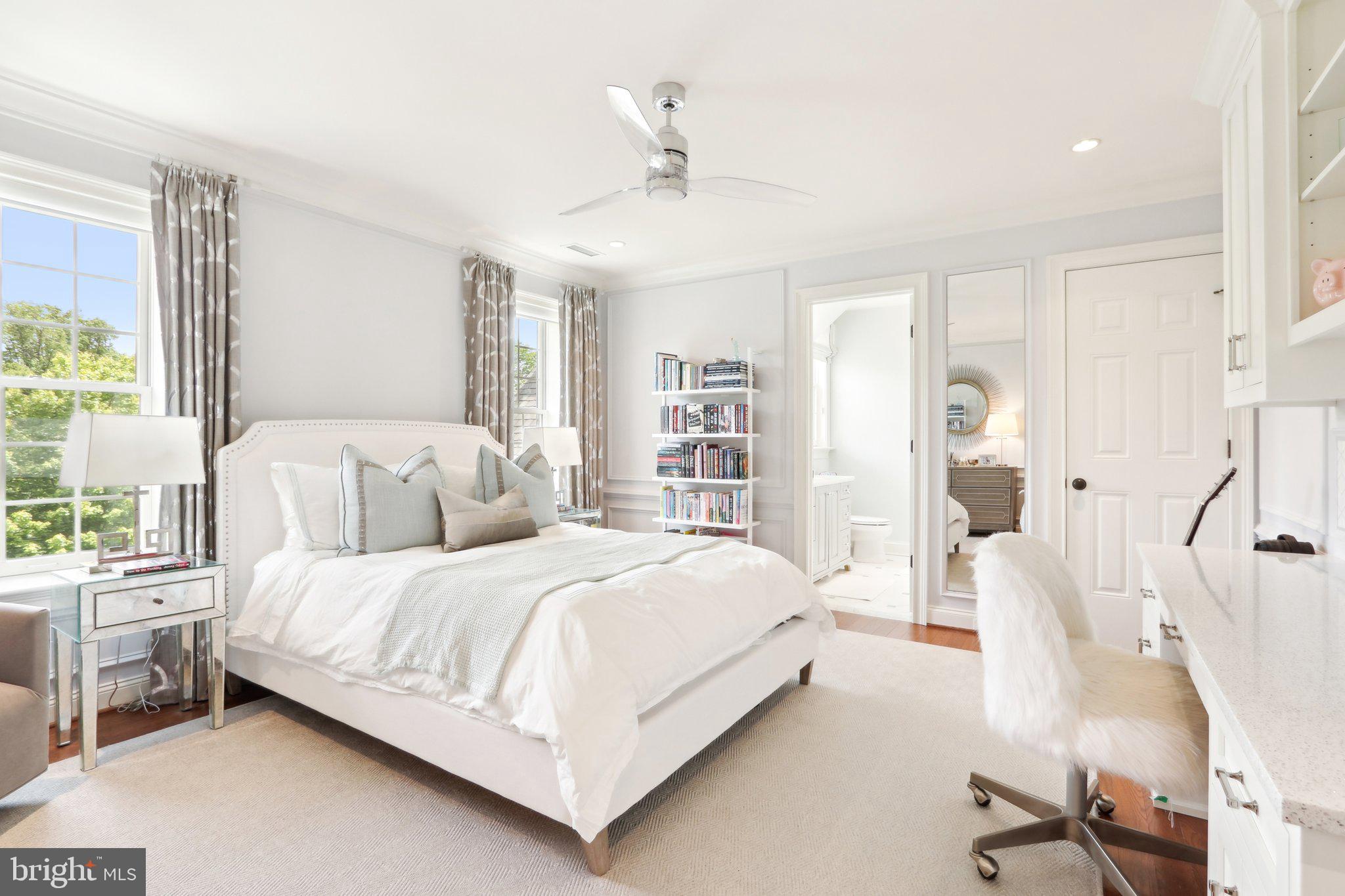 WHITE HORSE - Residential