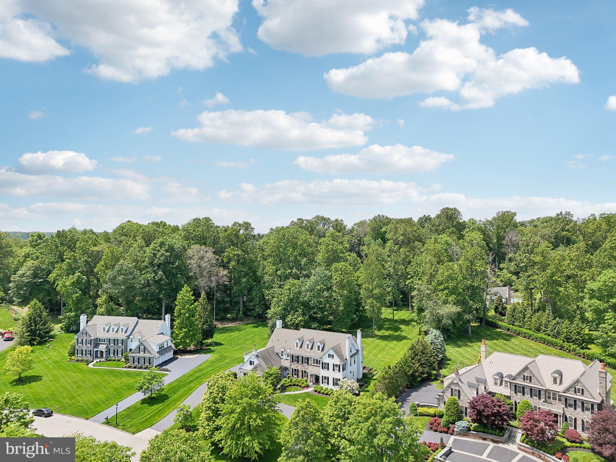 WHITE HORSE - Residential