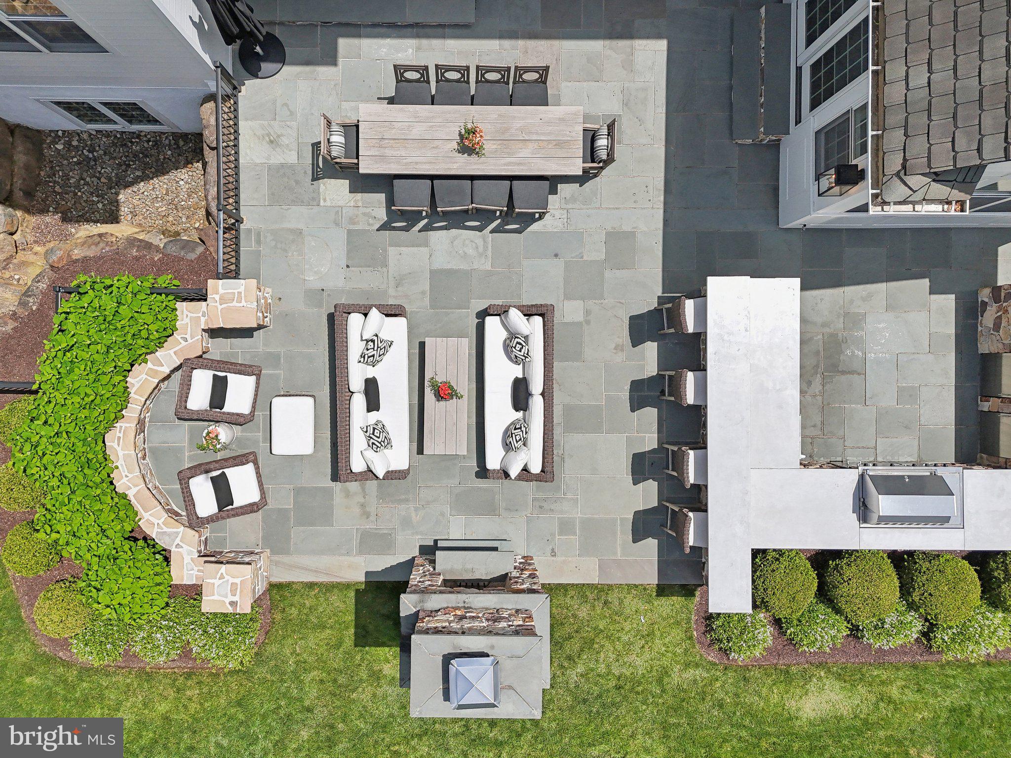 WHITE HORSE - Residential