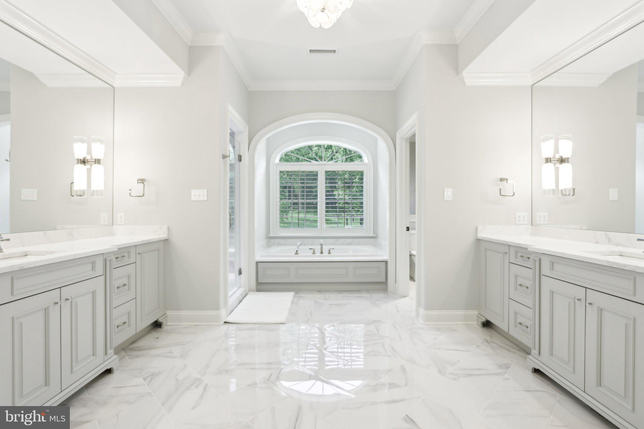 WHITE HORSE - Residential