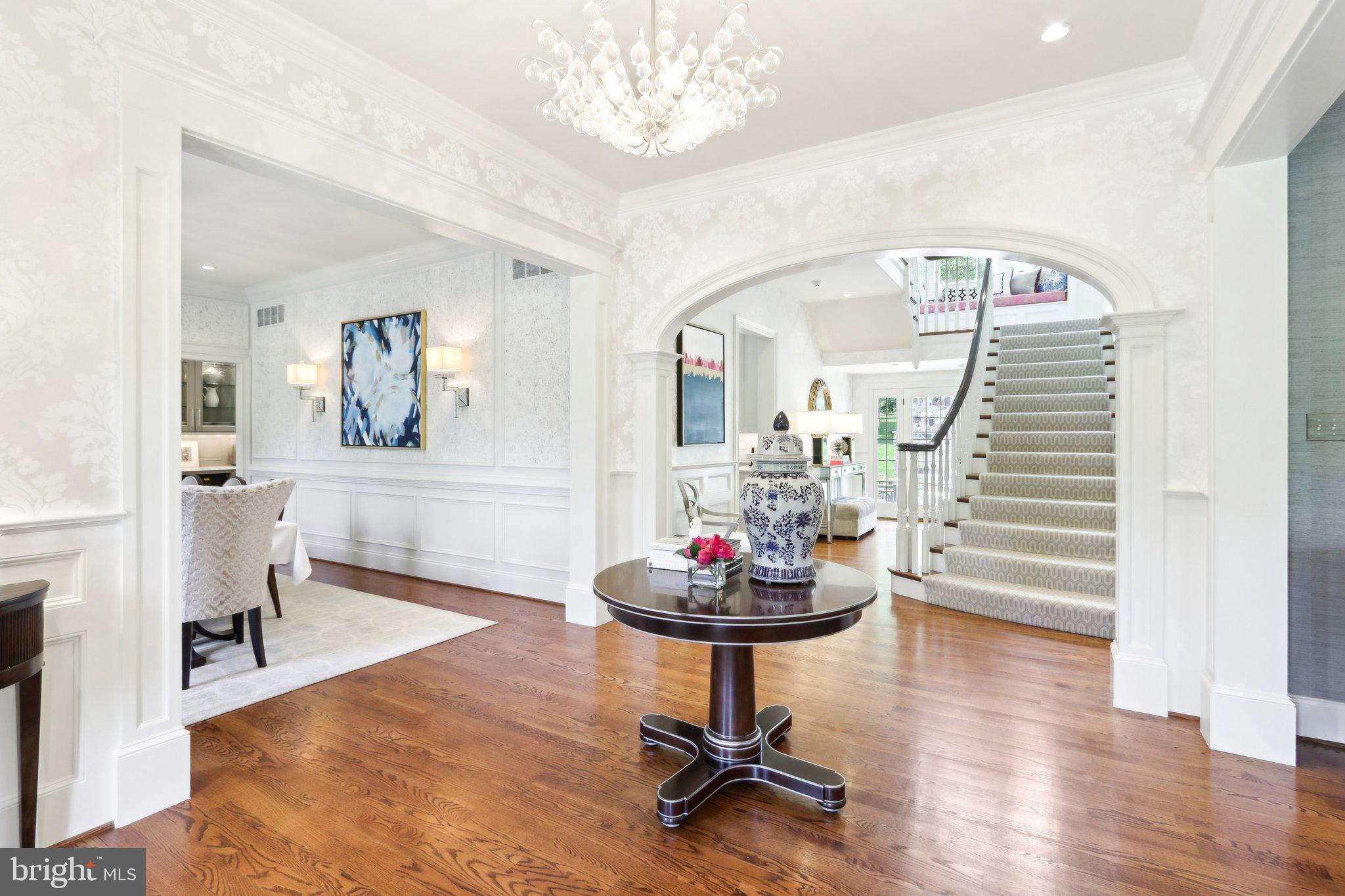 WHITE HORSE - Residential