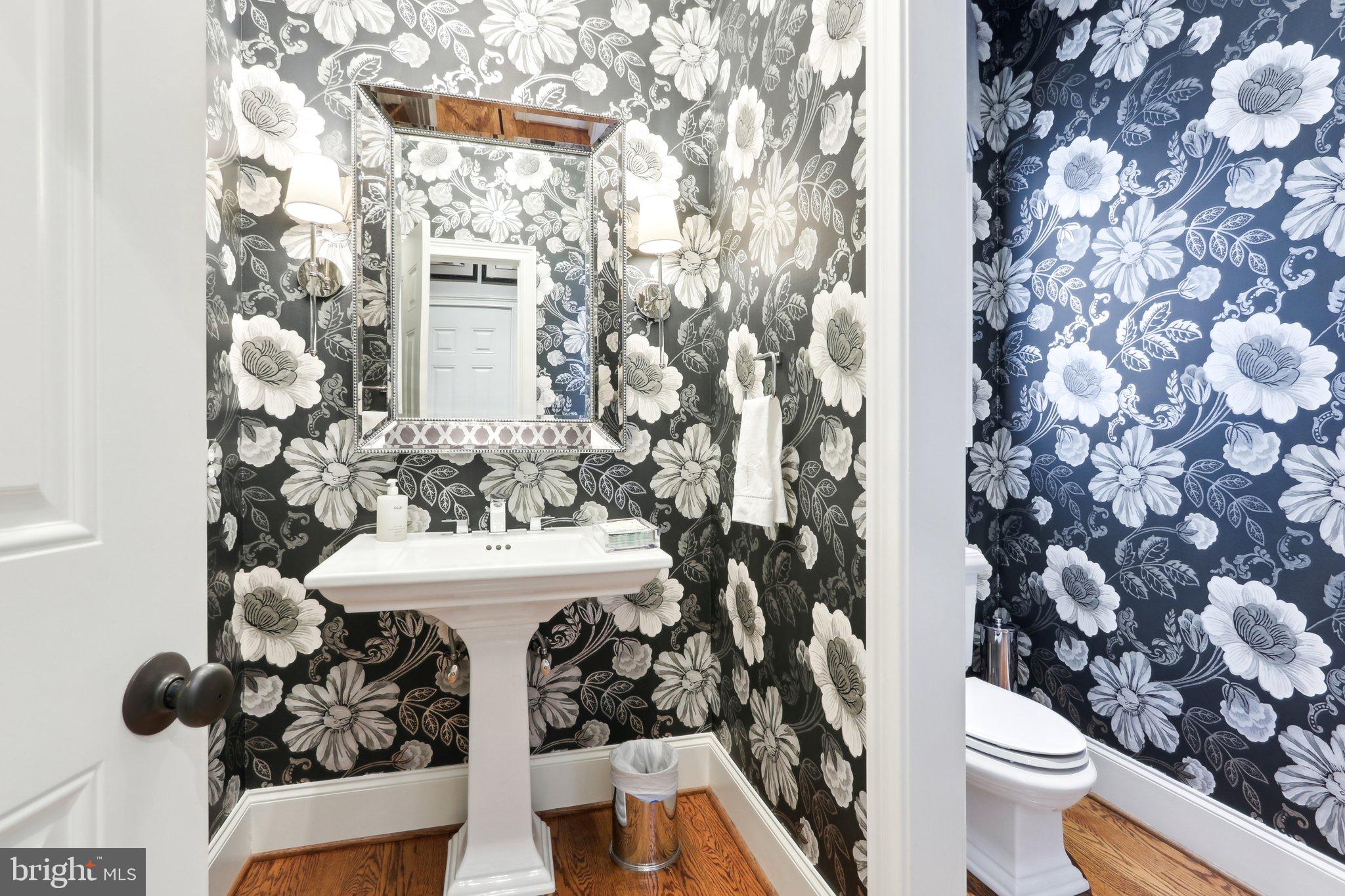 WHITE HORSE - Residential