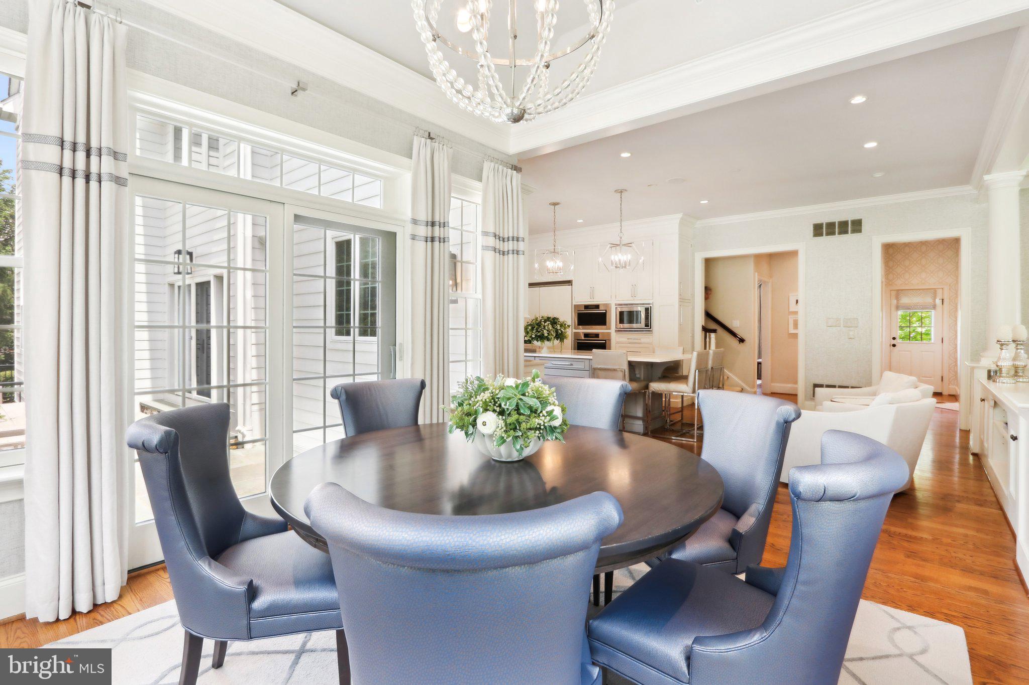 WHITE HORSE - Residential