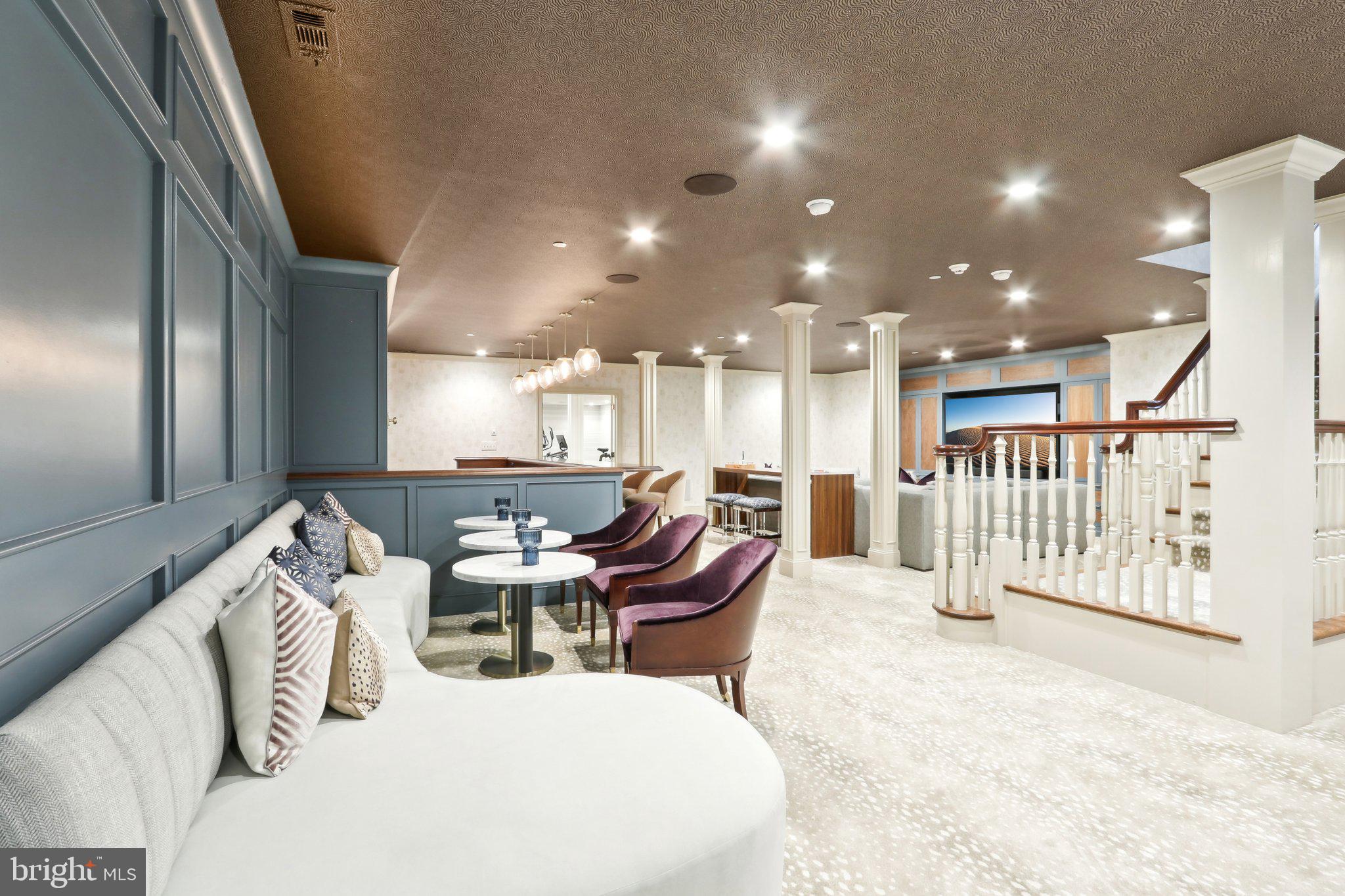 WHITE HORSE - Residential