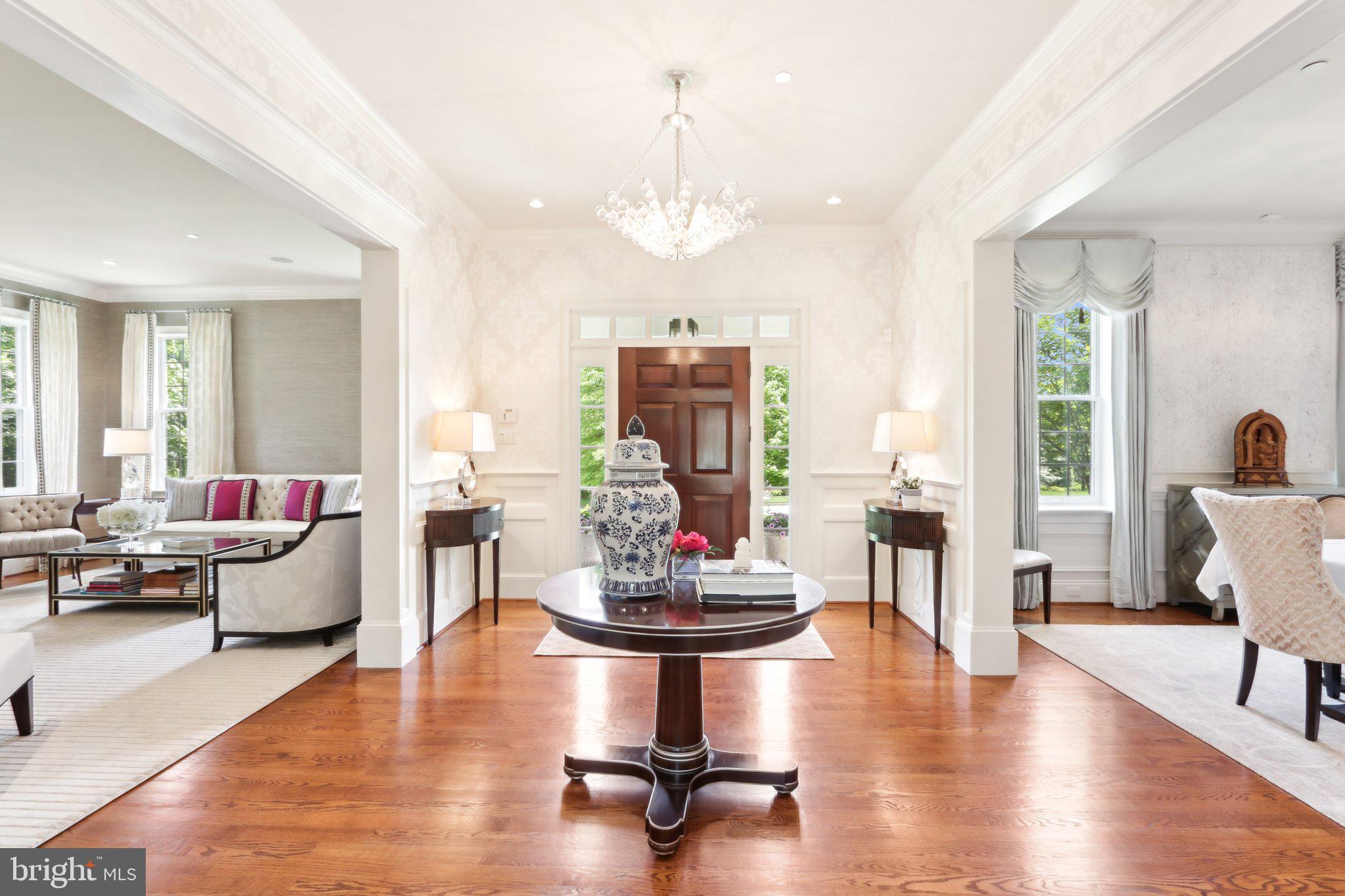 WHITE HORSE - Residential