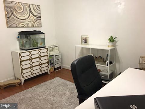 EASTERN TERRACE - Residential