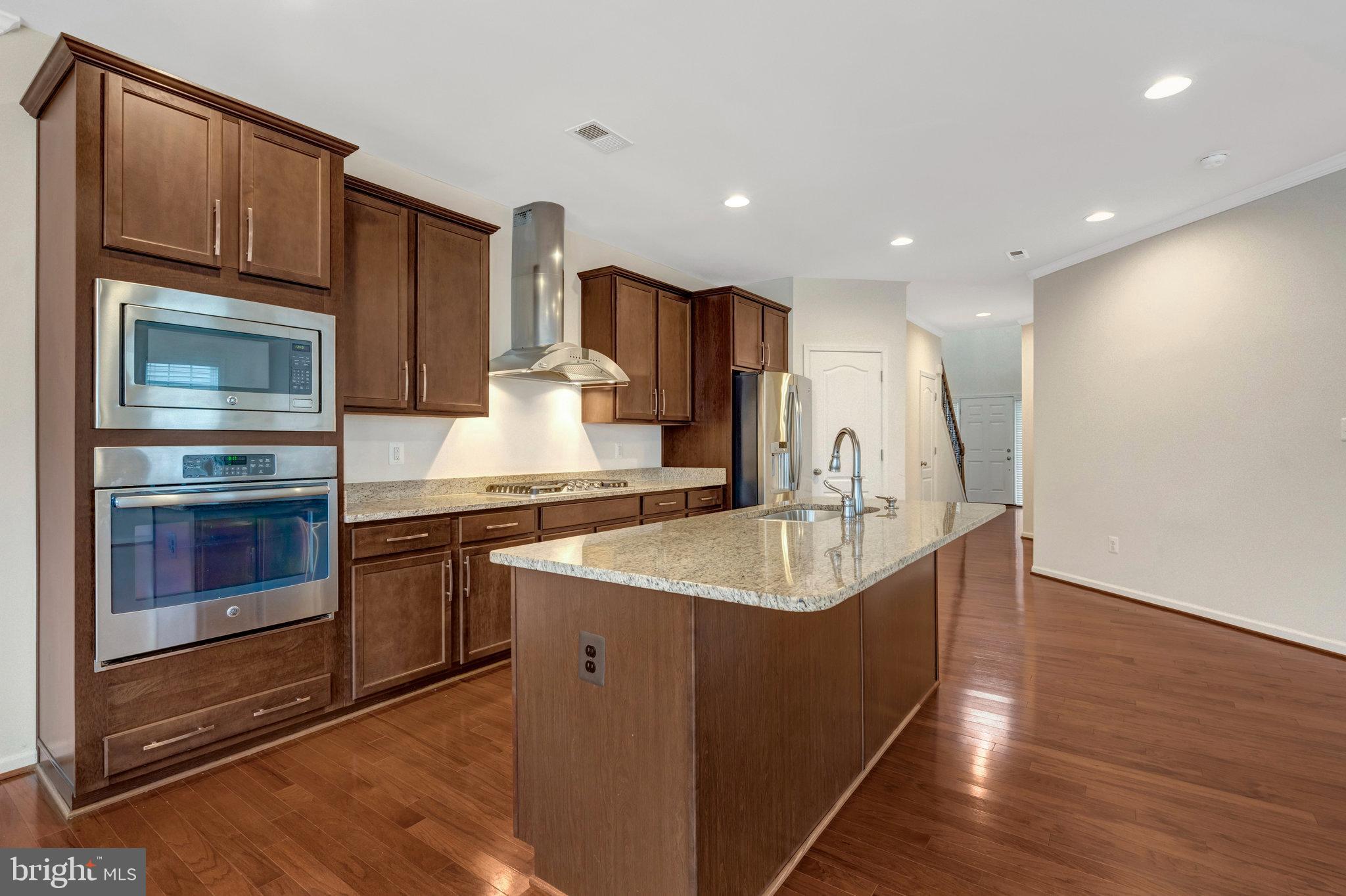 STONE RIDGE SOUTH - Residential Lease