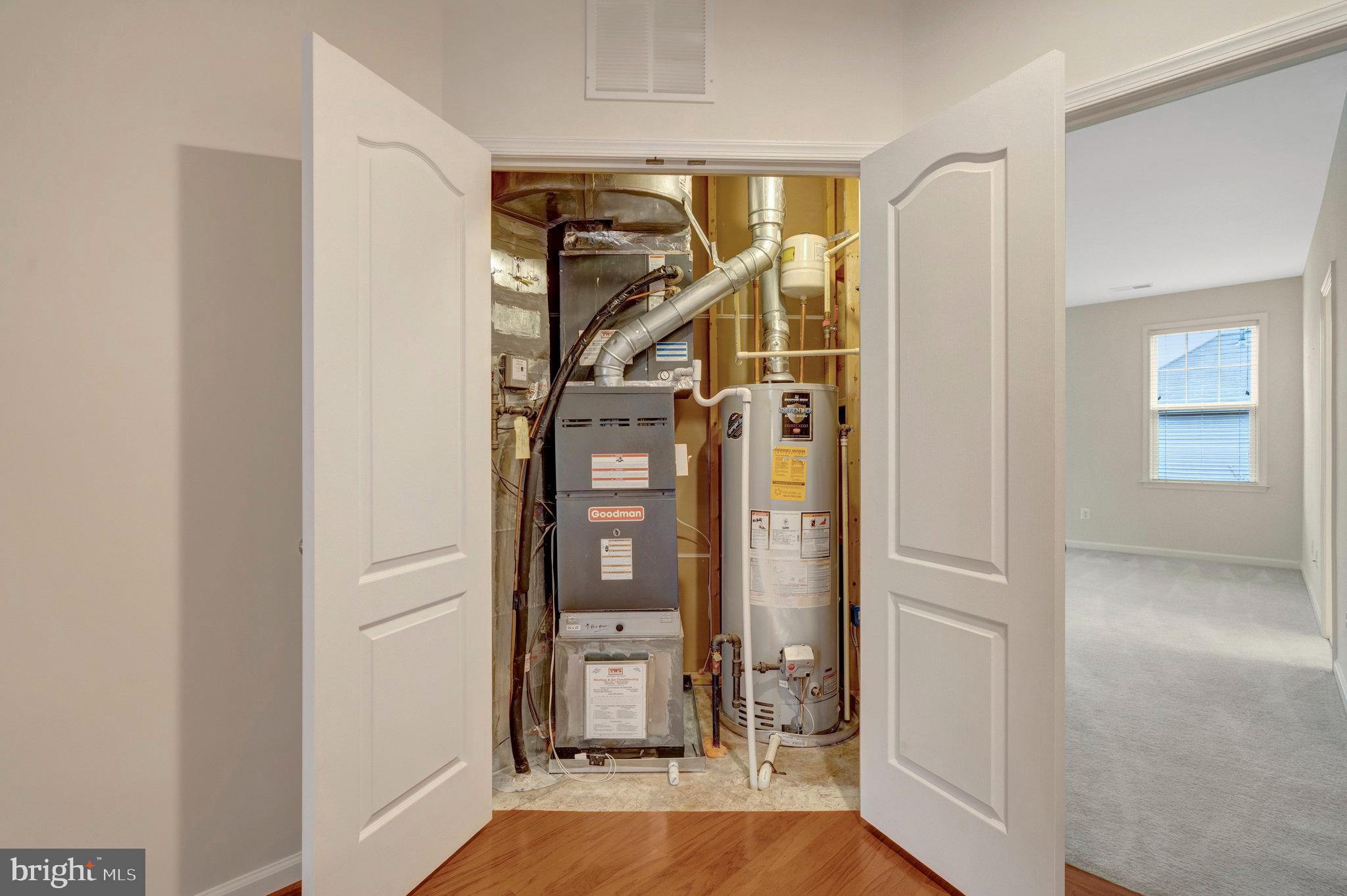 STONE RIDGE SOUTH - Residential Lease