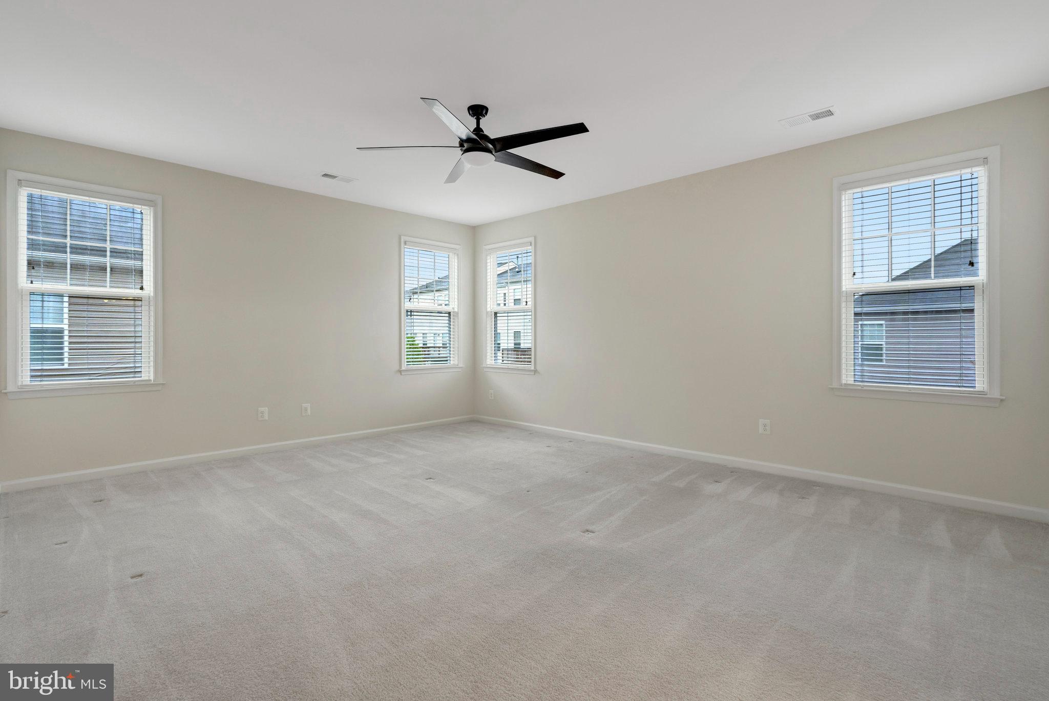 STONE RIDGE SOUTH - Residential Lease