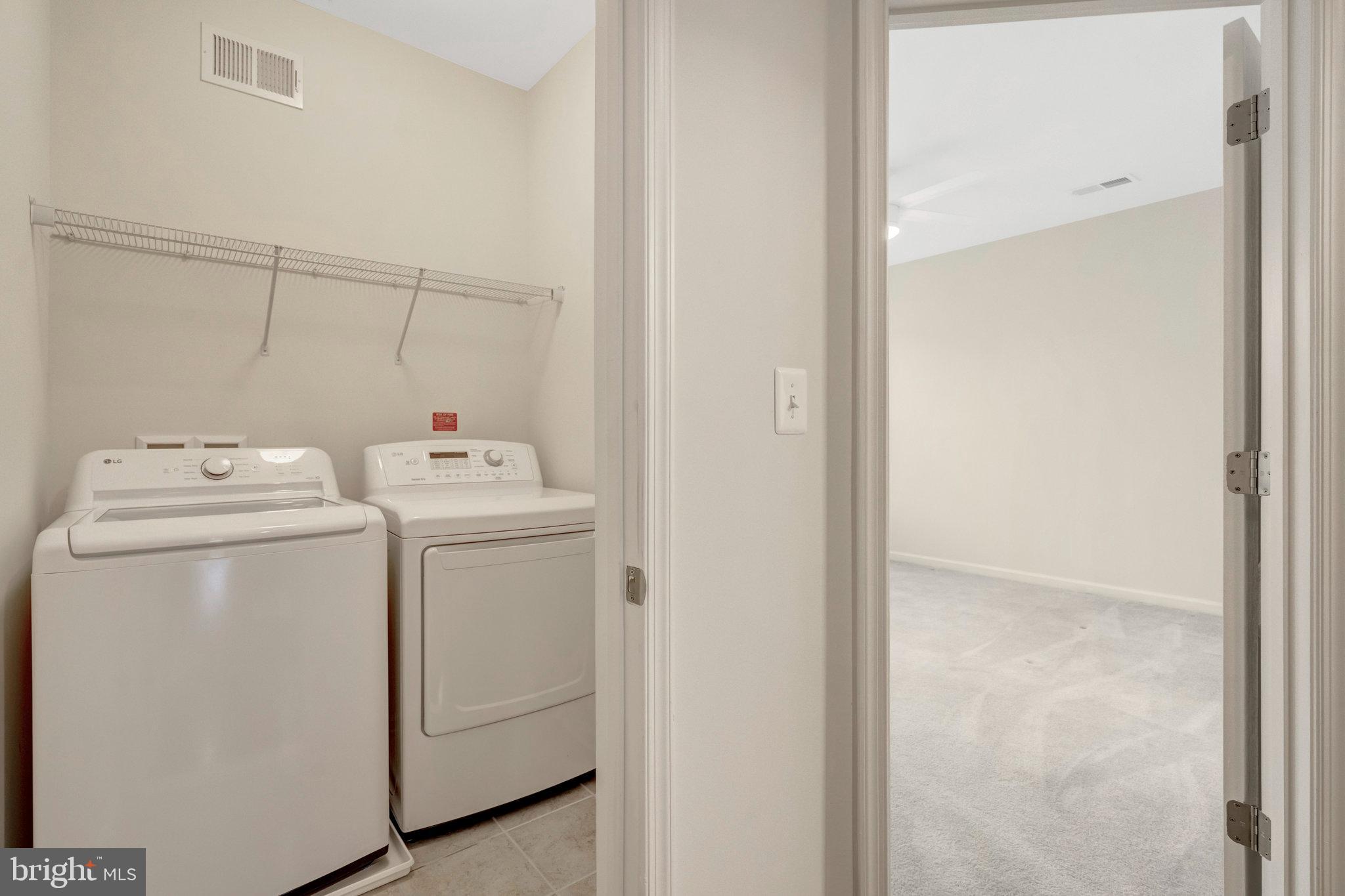 STONE RIDGE SOUTH - Residential Lease