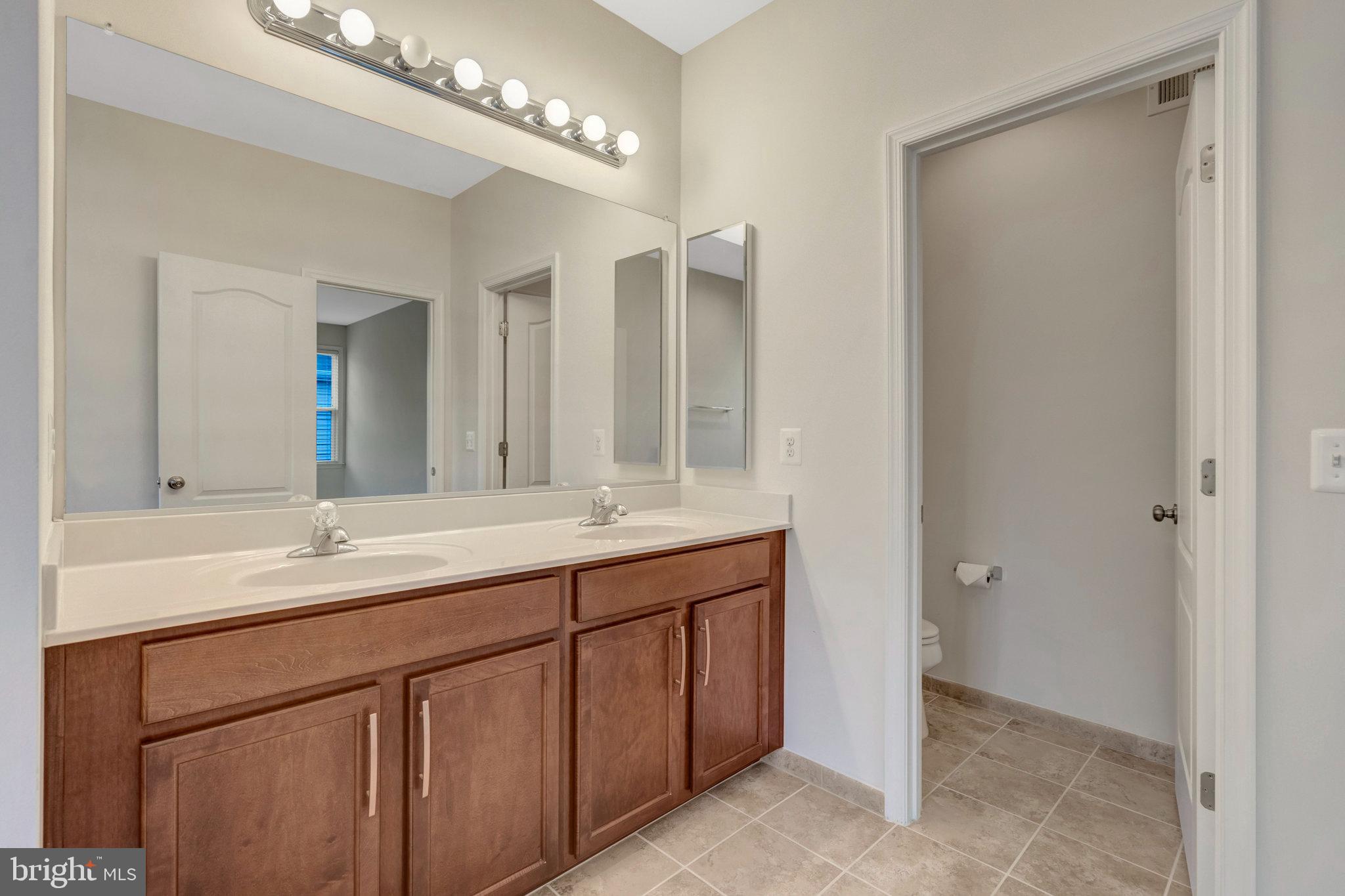 STONE RIDGE SOUTH - Residential Lease