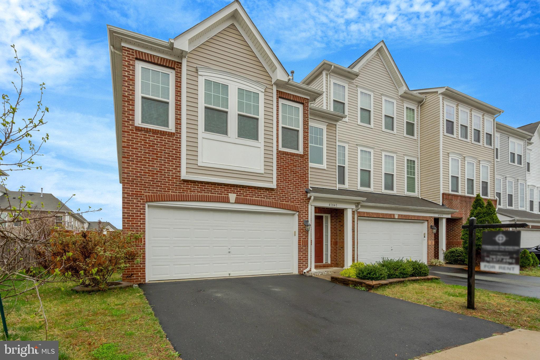 STONE RIDGE SOUTH - Residential Lease