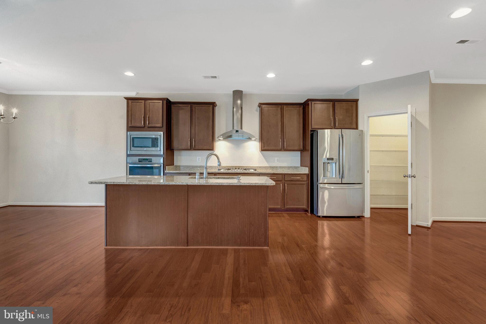 STONE RIDGE SOUTH - Residential Lease