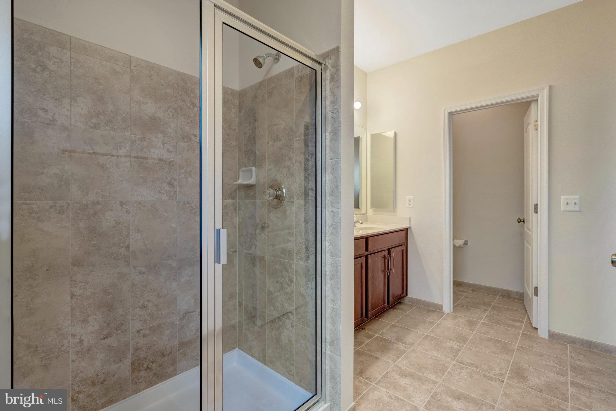 STONE RIDGE SOUTH - Residential Lease