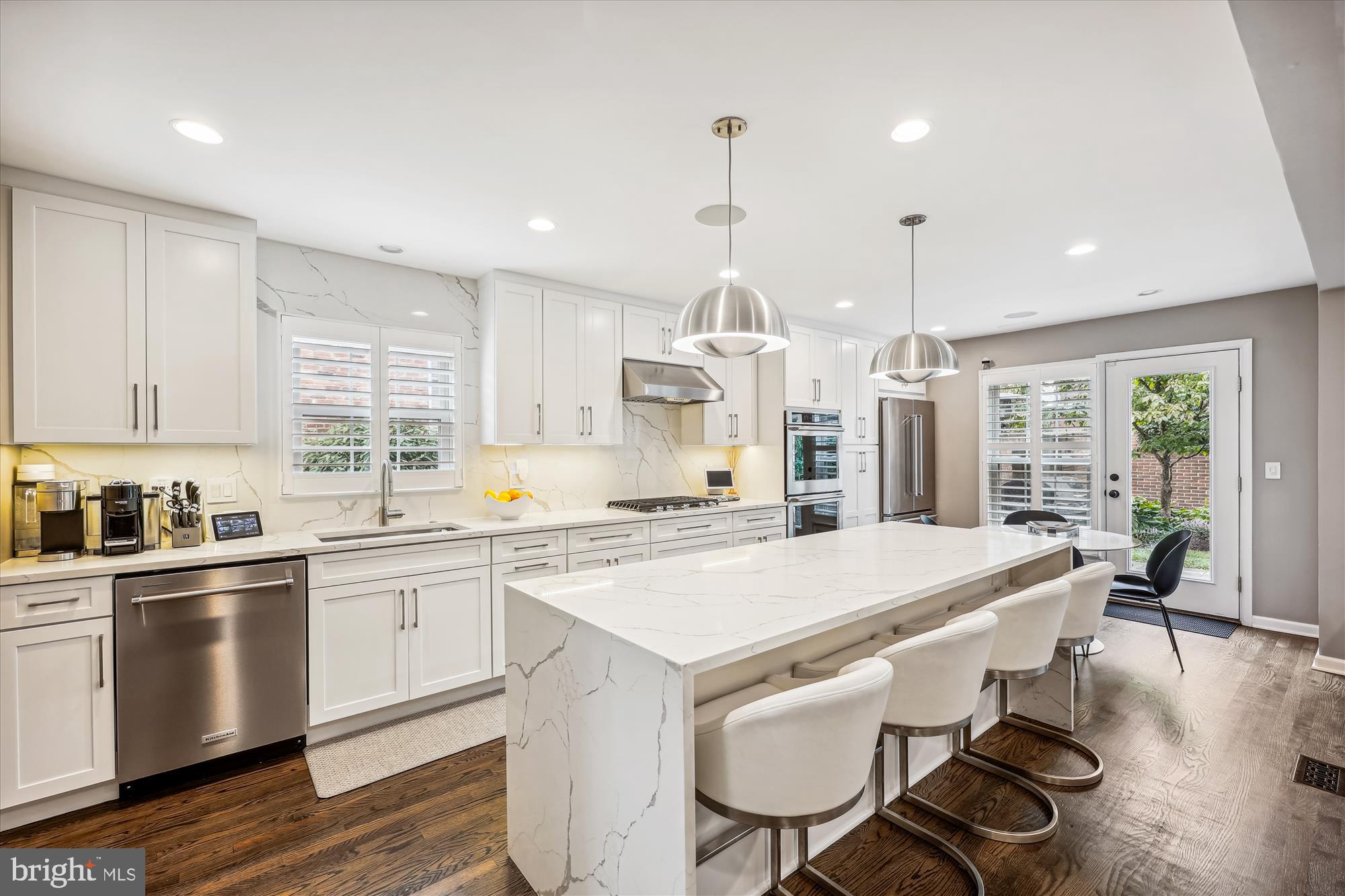 EAST GATE OF POTOMAC - Residential