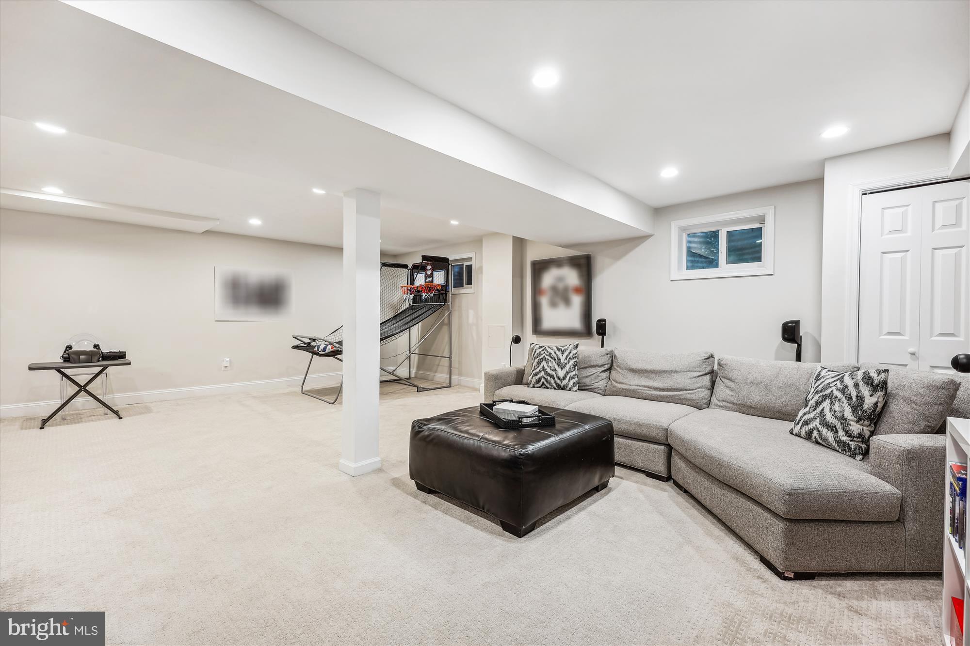 EAST GATE OF POTOMAC - Residential