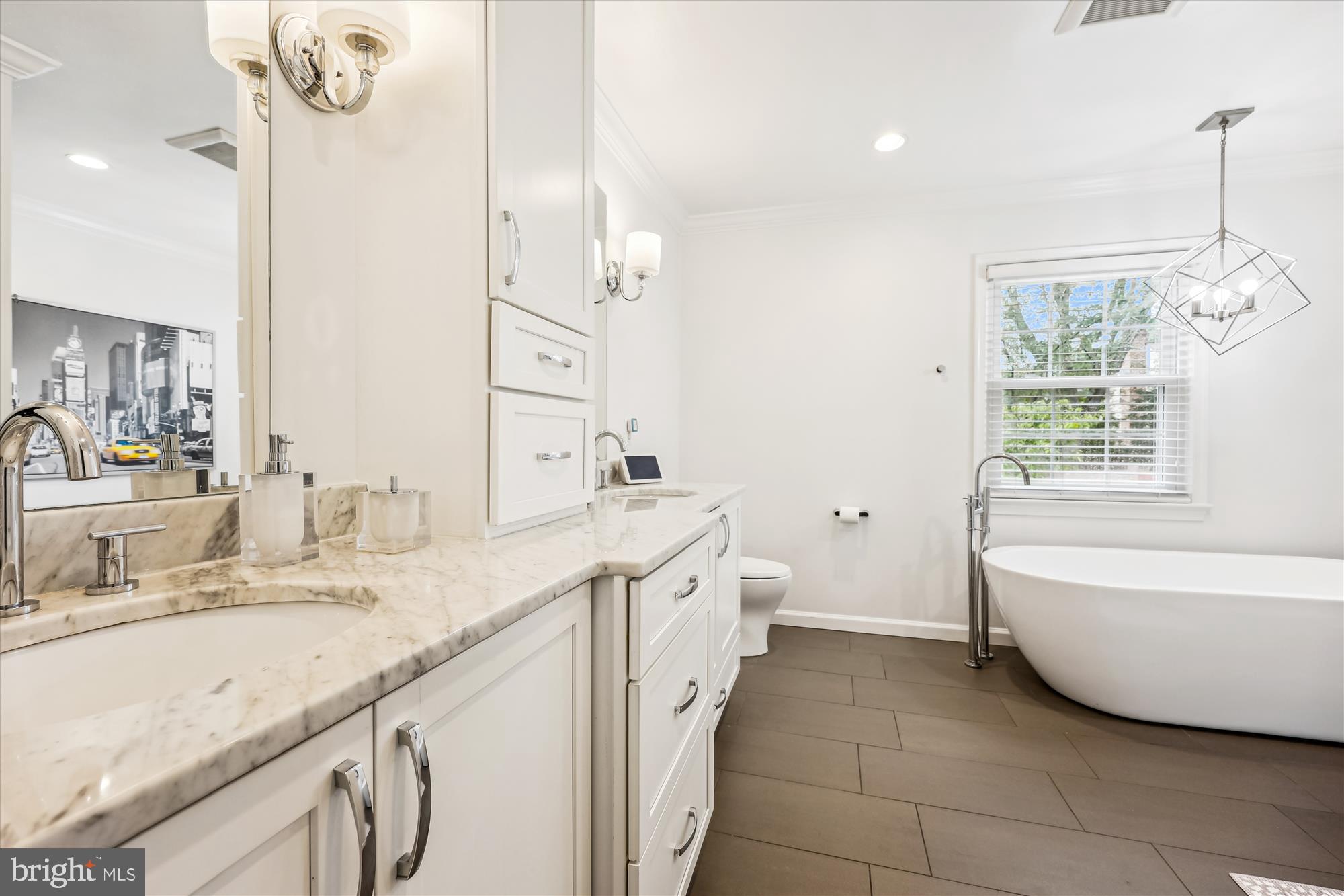 EAST GATE OF POTOMAC - Residential