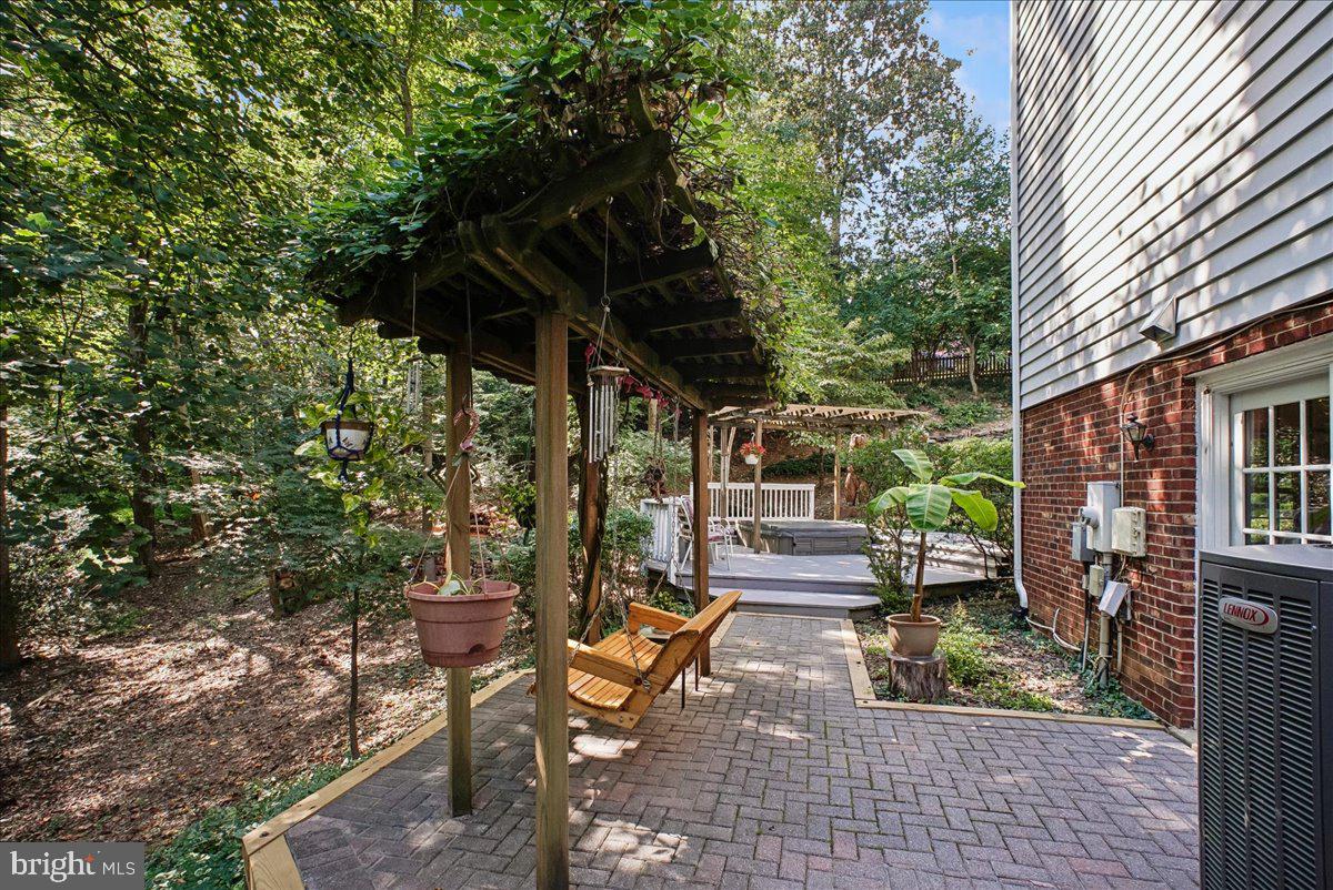 2302 CONCERT COURT