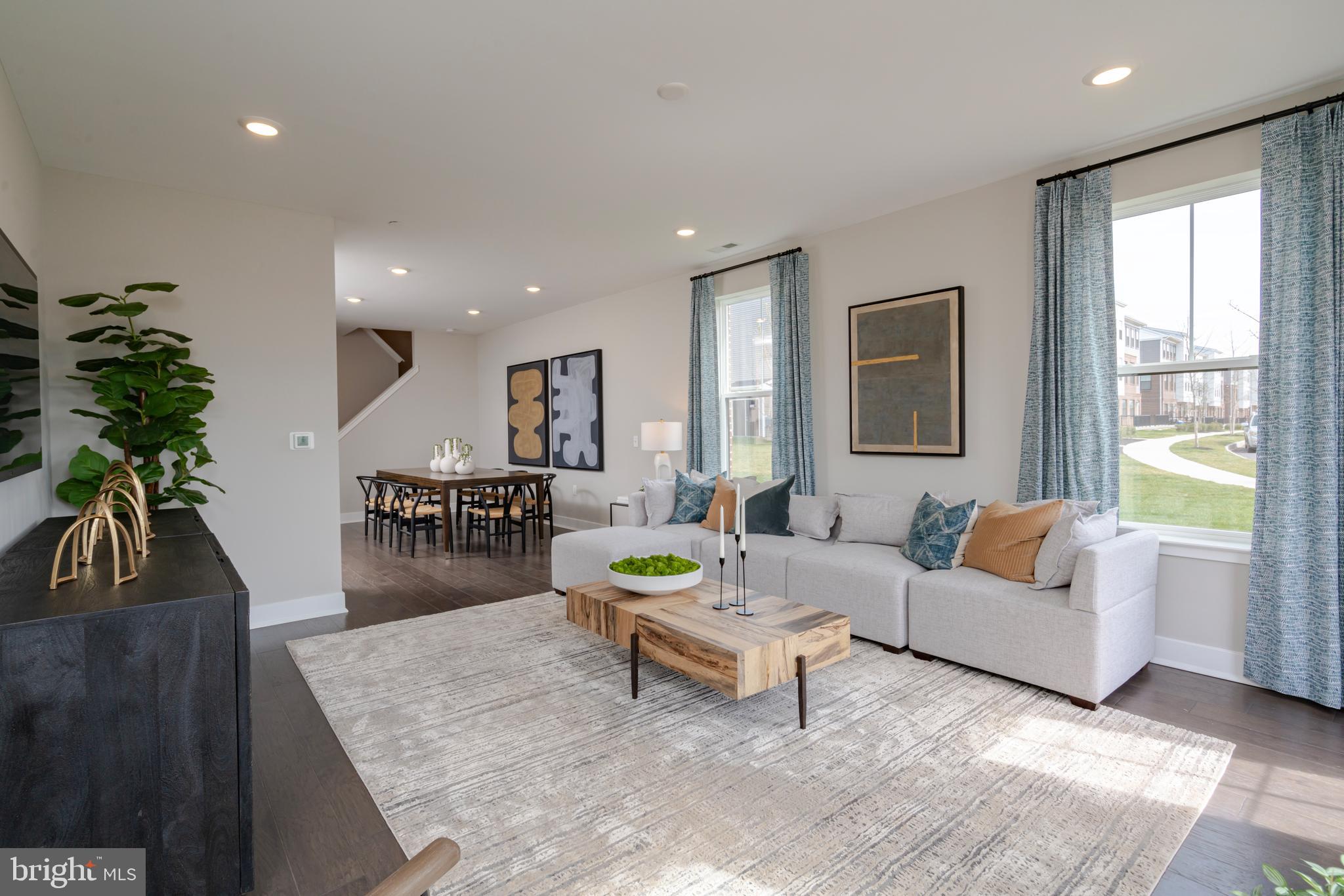 COLLECTION AT HOPEWELL - Residential