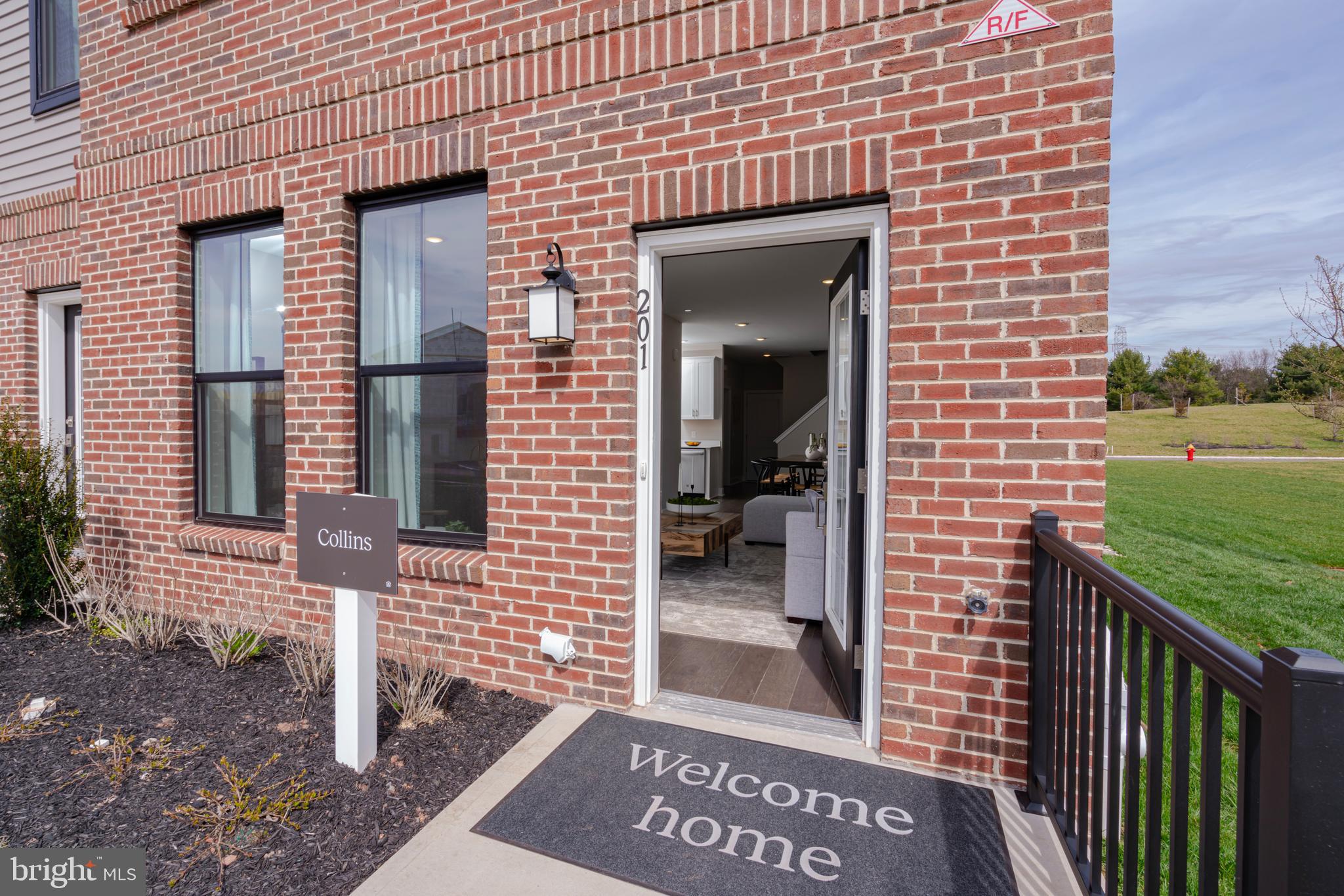 COLLECTION AT HOPEWELL - Residential